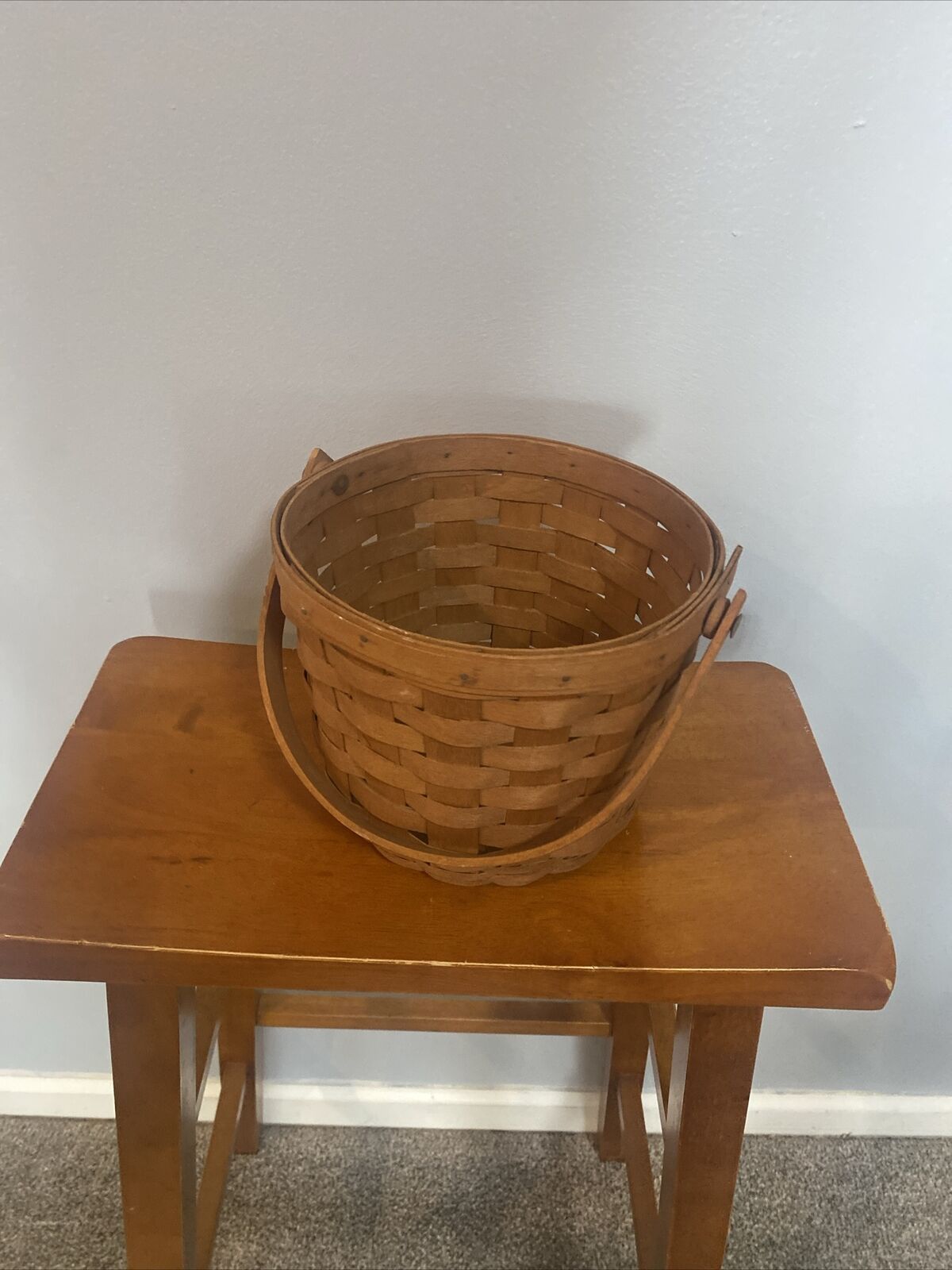 Longaberger 1990 Medium Basket With Handle