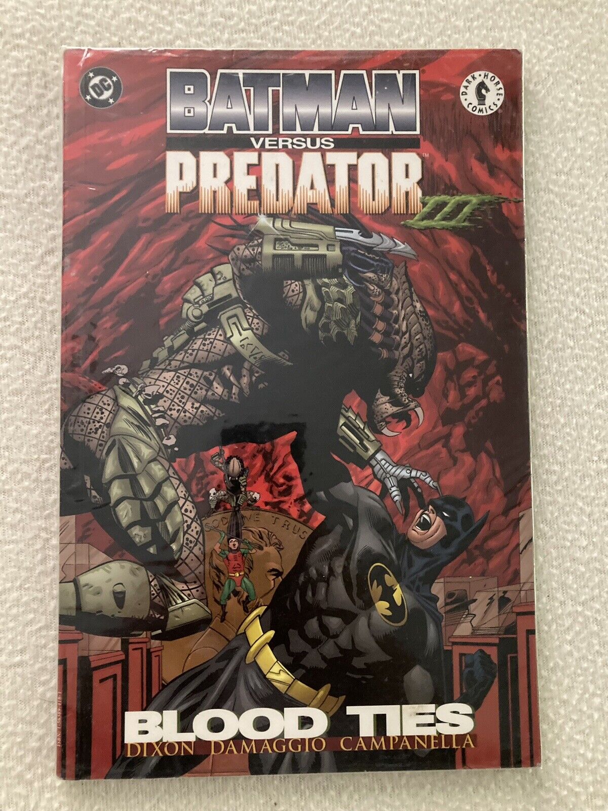 Batman Versus Predator 3 Blood Ties Graphic Novel 1998 1st Edition Print RARE