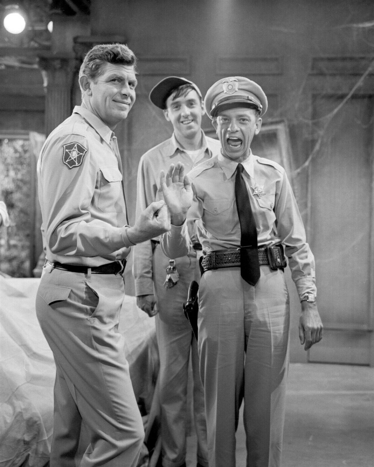 Andy Griffith Show between takes Andy Don Knotts & Jim Nabors 24x30 inch poster