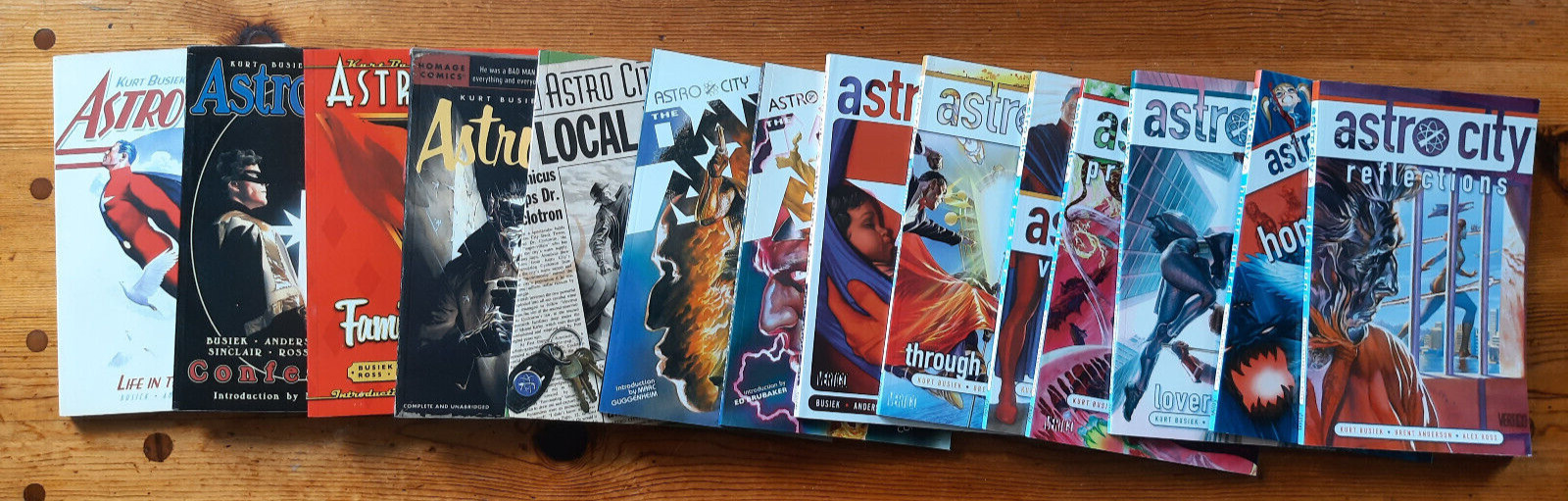 Astro City TPB Lot, Vol 1 - 14