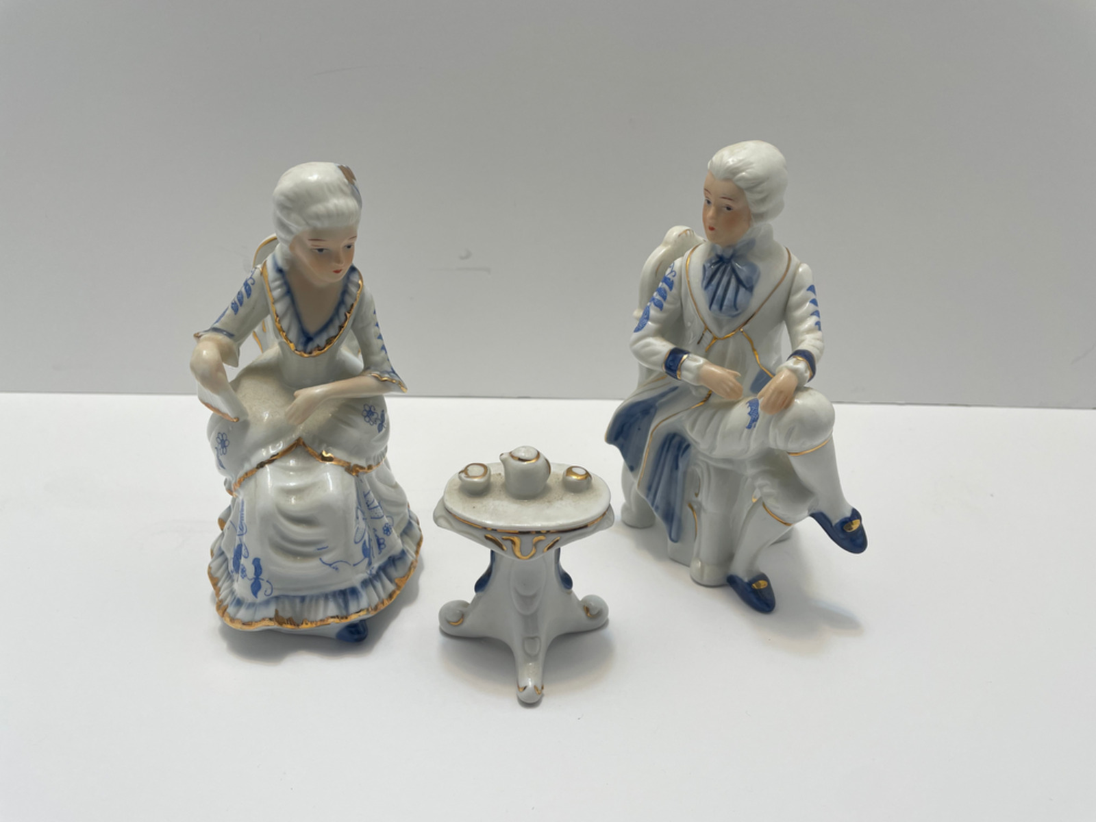 Vintage Deville Colonial Blue & White Porcelain Gold Gentleman & Lady Taiwan