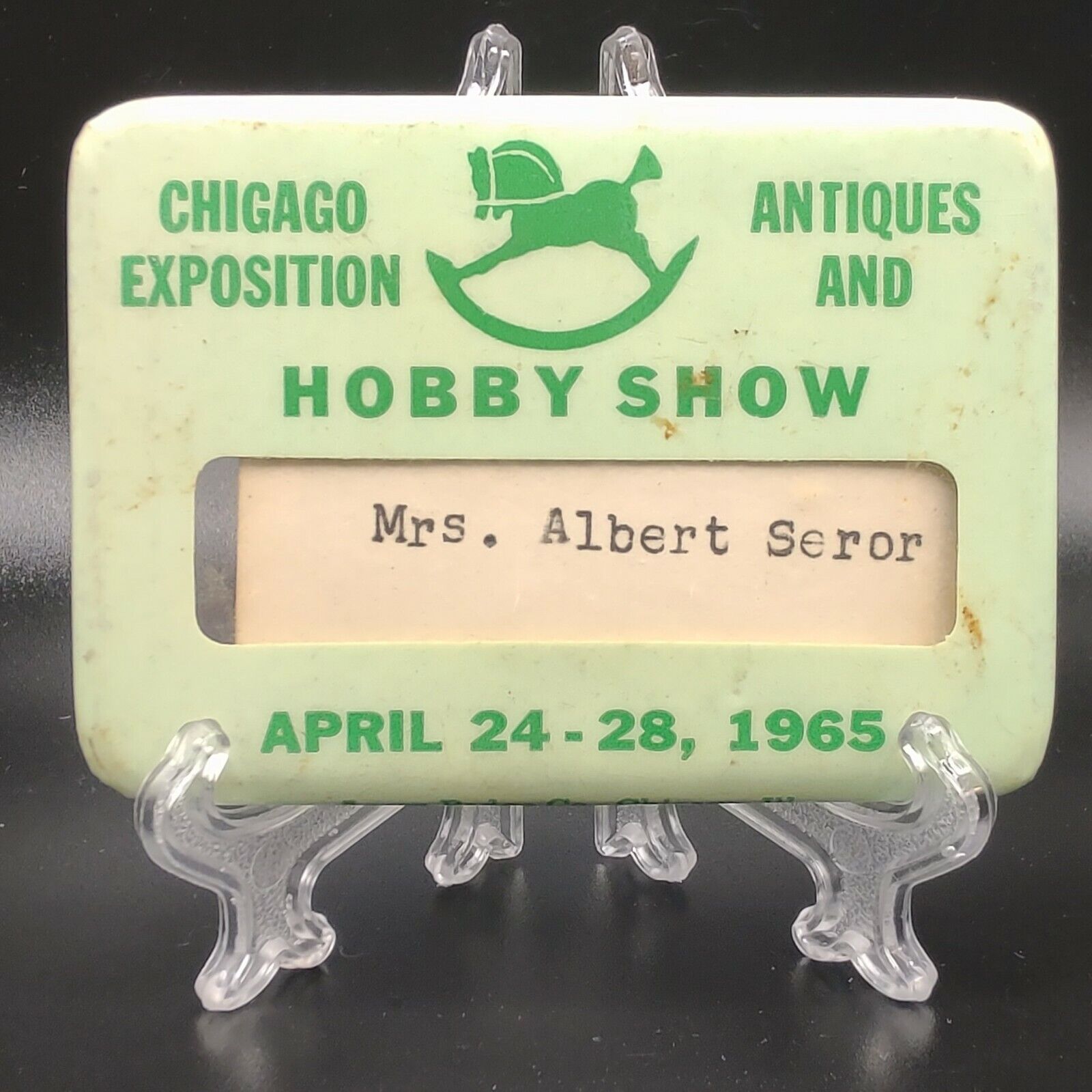 Vintage 1965 Chicago Exposition Antiques and Hobby Show ID Badge Button Pinback