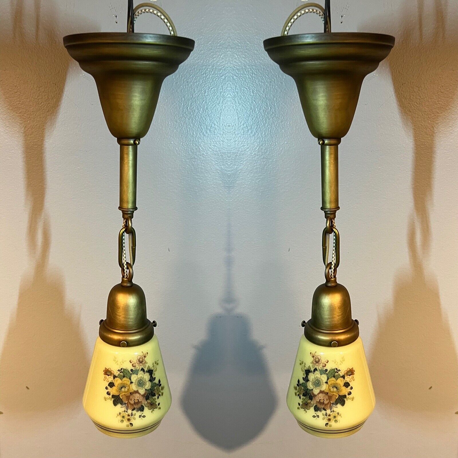 Wired Pair Brass Pendant Light Fixtures antique floral shades 40A