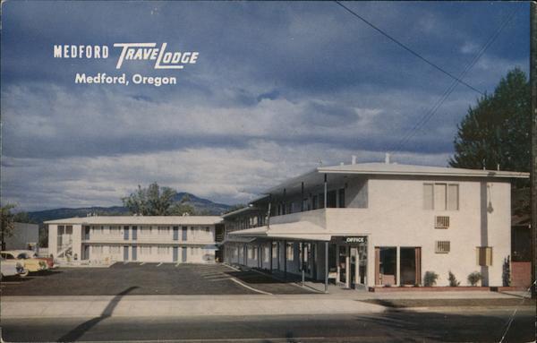 Medford Travelodge,OR Jackson County Oregon James J. Gillick & Co. Postcard