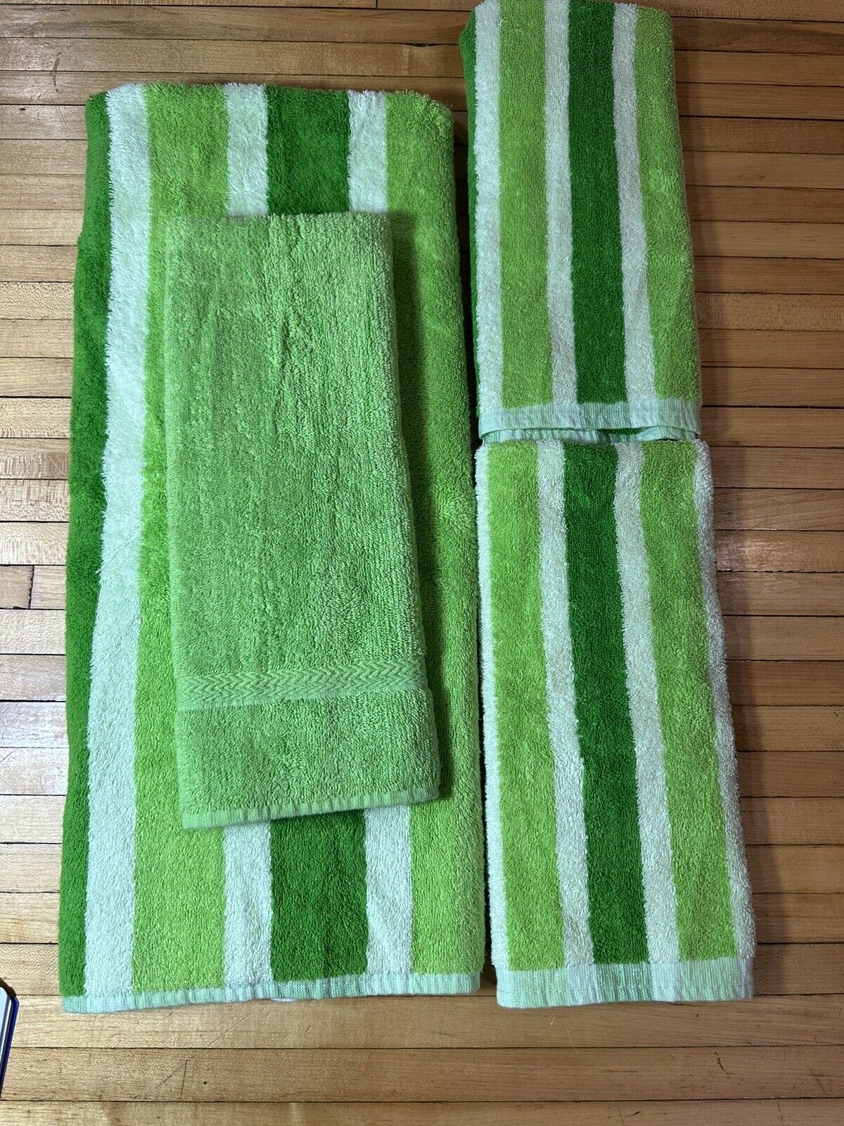 Vintage 4 Pc Towel Set Ultra Soft Cotton Green White Striped Montgomery Ward