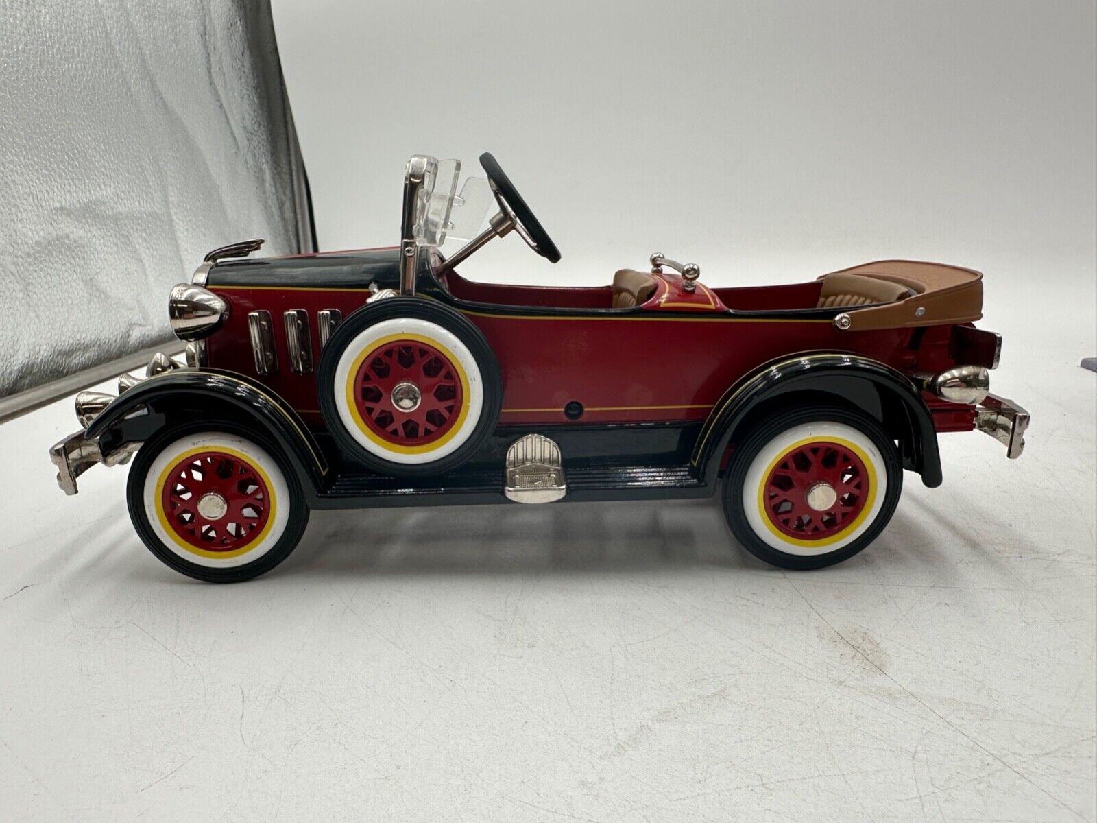 Hallmark 1999 Kiddie Car Classics 1935 Luxury Limited Edition American Tandem