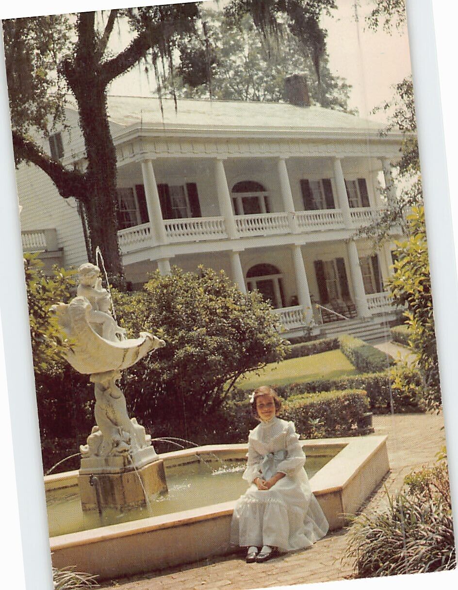 Postcard A Charming Little Southern Belle At Rosedown St. Francisville LA USA