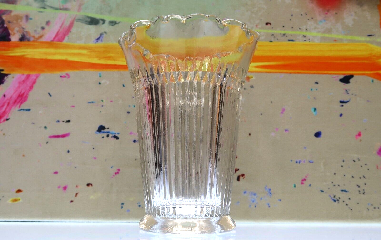 Vtg Jeannette Anniversary Ruffled Ribbed Vase ca.1947-49