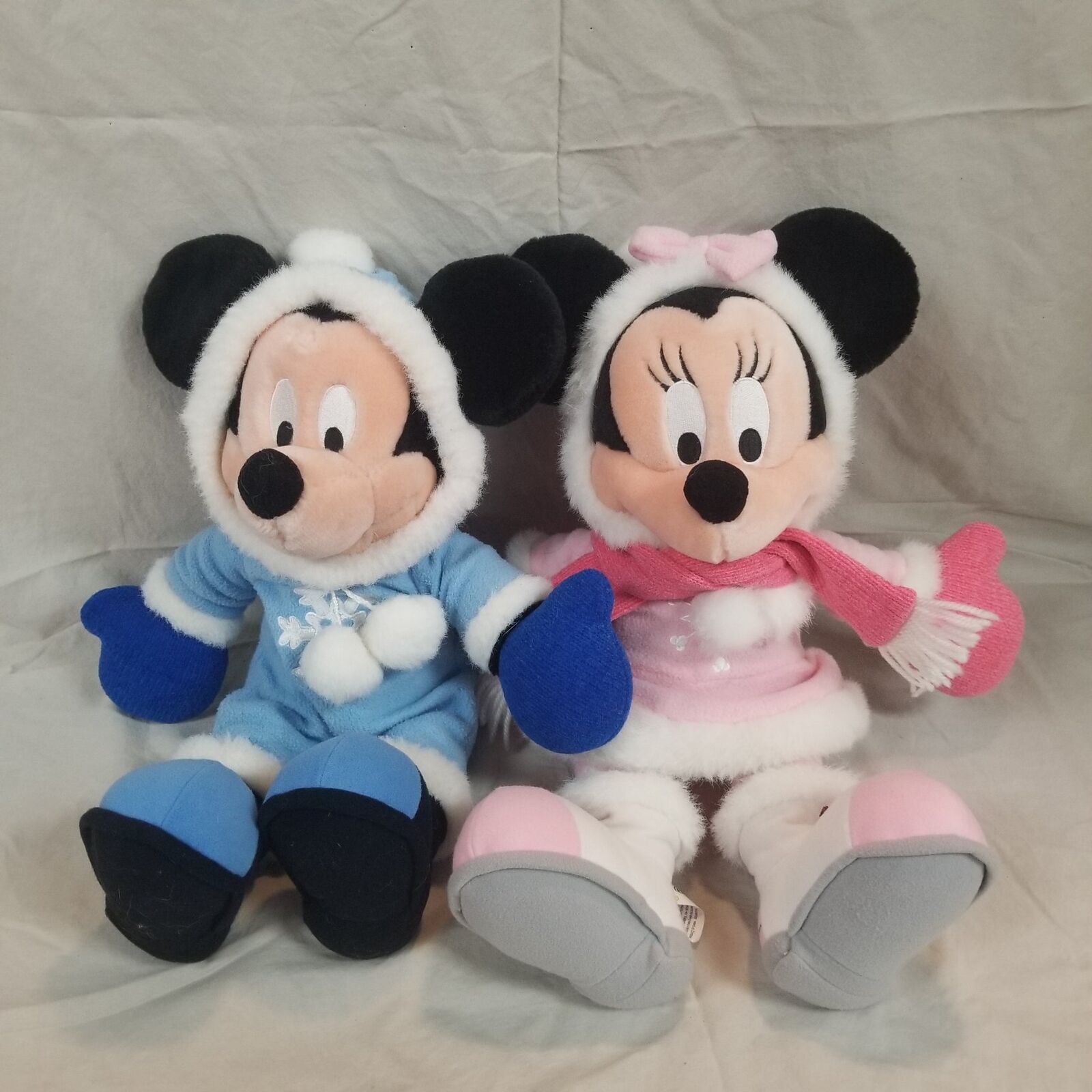 Disney Mickey Minnie Mouse Snowflake Plush 16