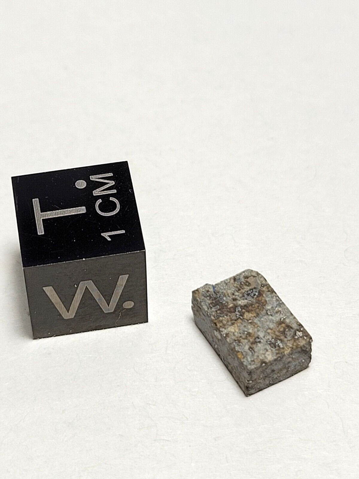 Goronyo Meteorite .75 gram Nigeria Found 2001 H4 TKW 11 kg