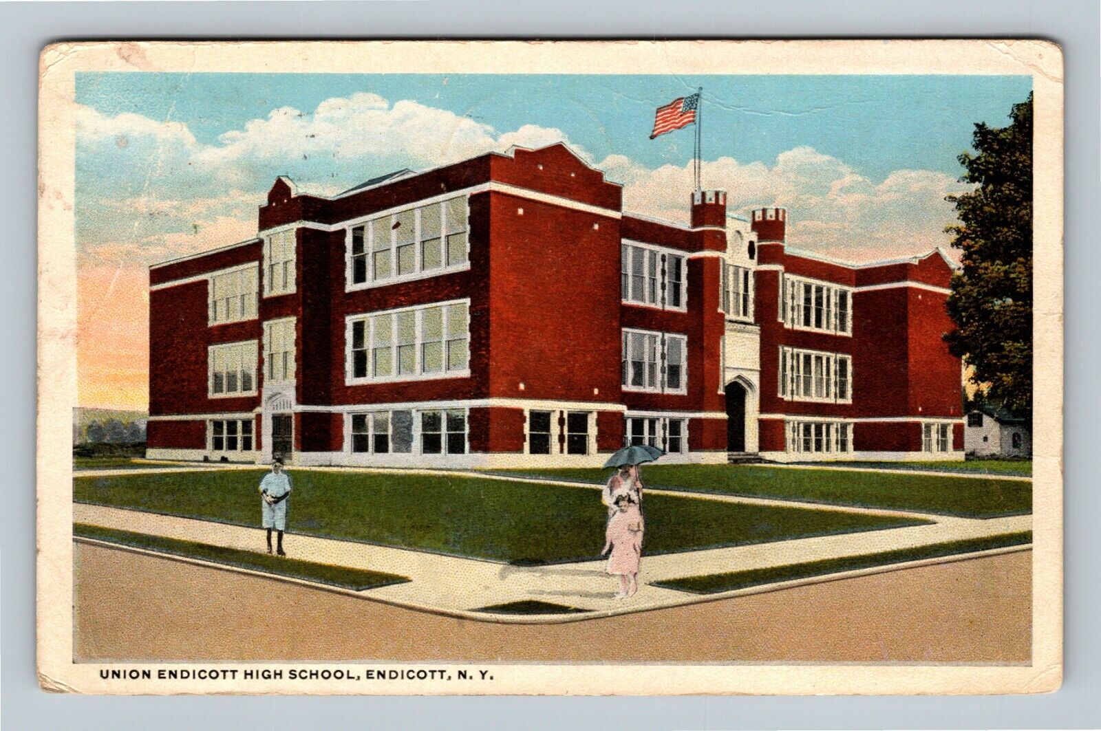 Endicott NY, Union Endicott High School, Street View, New York Vintage Postcard