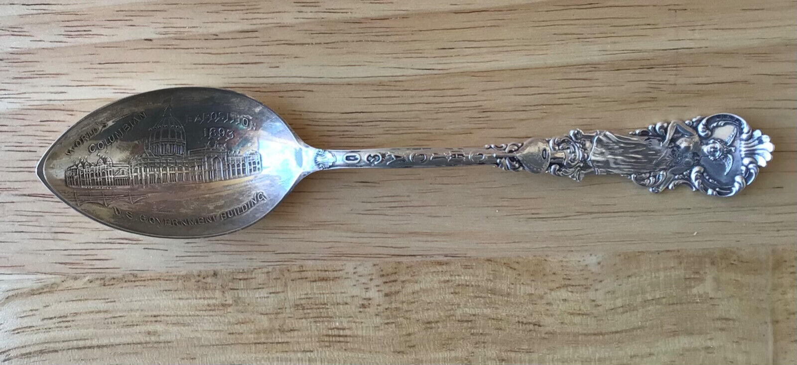 World's Columbian Exposition 1893  Chicago Sterling Souvenir Spoon