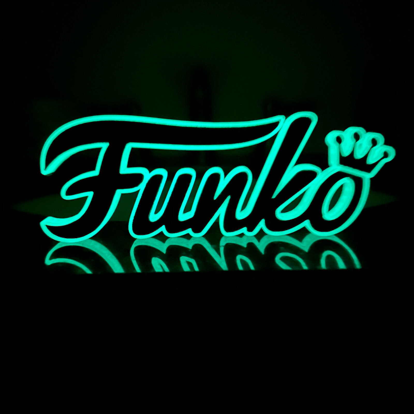 3D Printed GITD FUNKO 8.6 in Fan Sign for your Funko Pops and collectibles