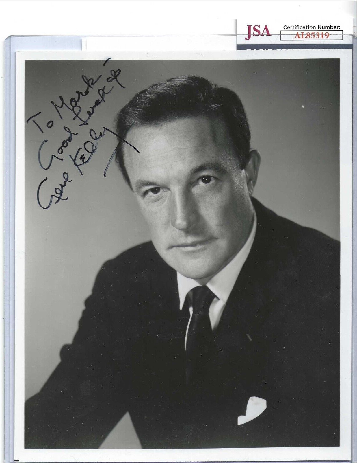 Gene Kelly Autographed 8x10 B&W Photo JSA COA Hollywood Actor Singer