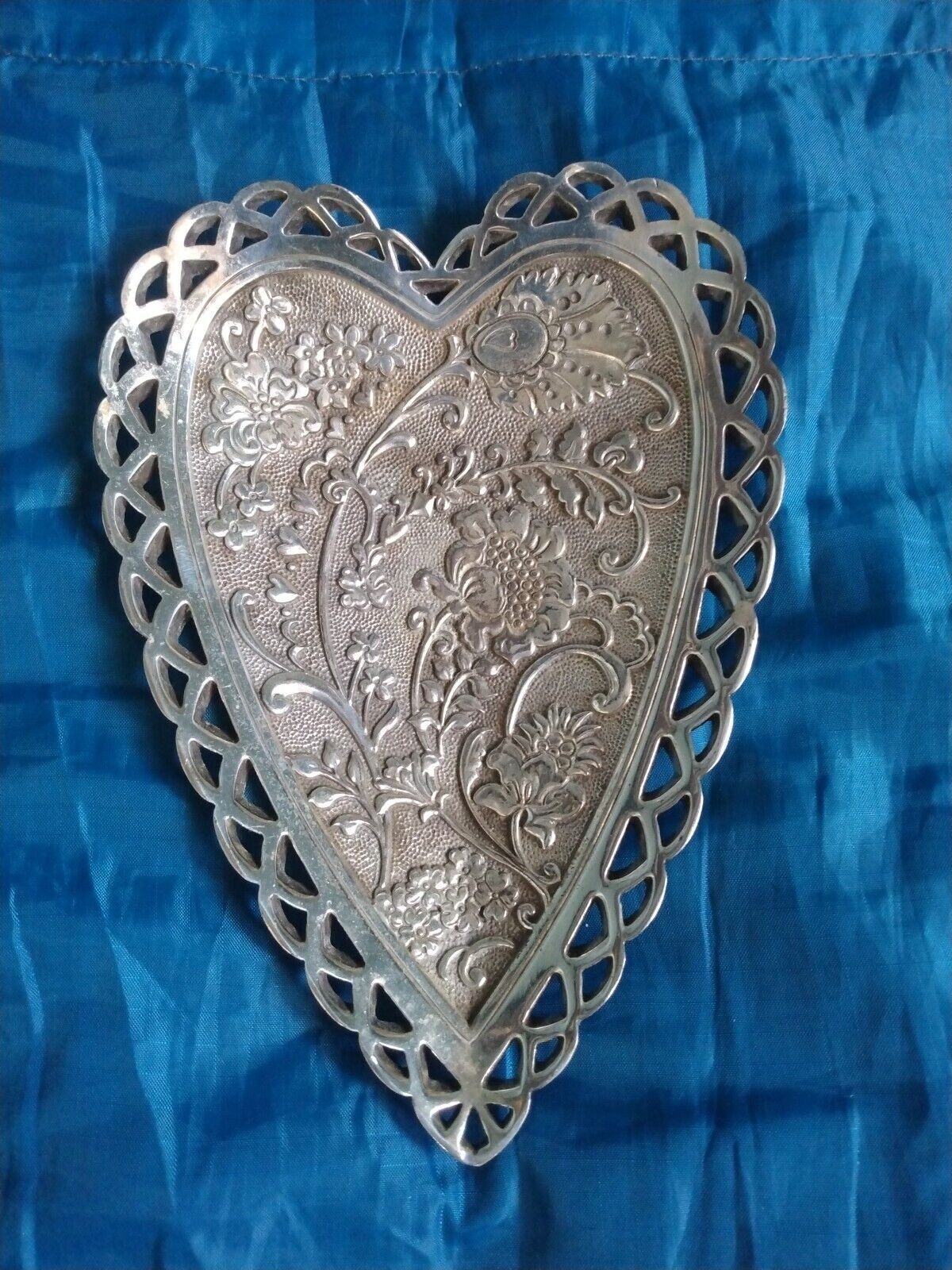 Brighton Garden Heart Trinket Tray, Silver Plated Flower Pattern, Key Jewelry 