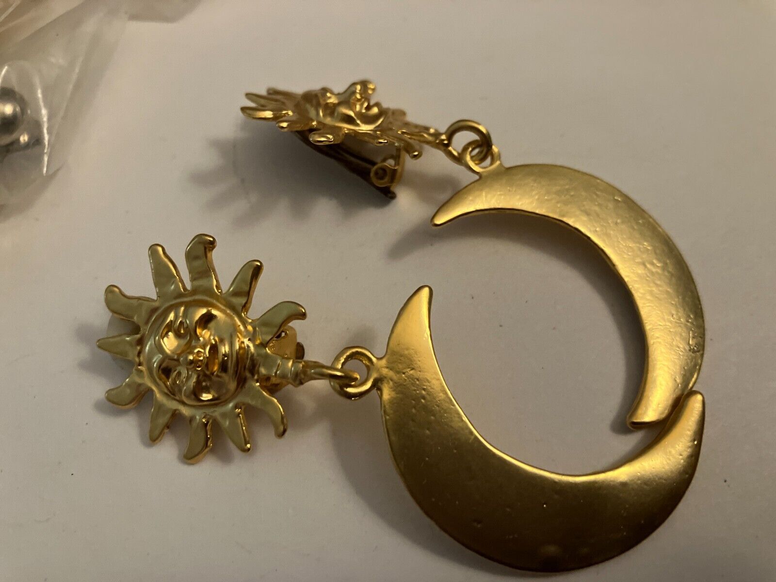VINTAGE ESTATE chunky gold tone moon and sun  clip on   earrings