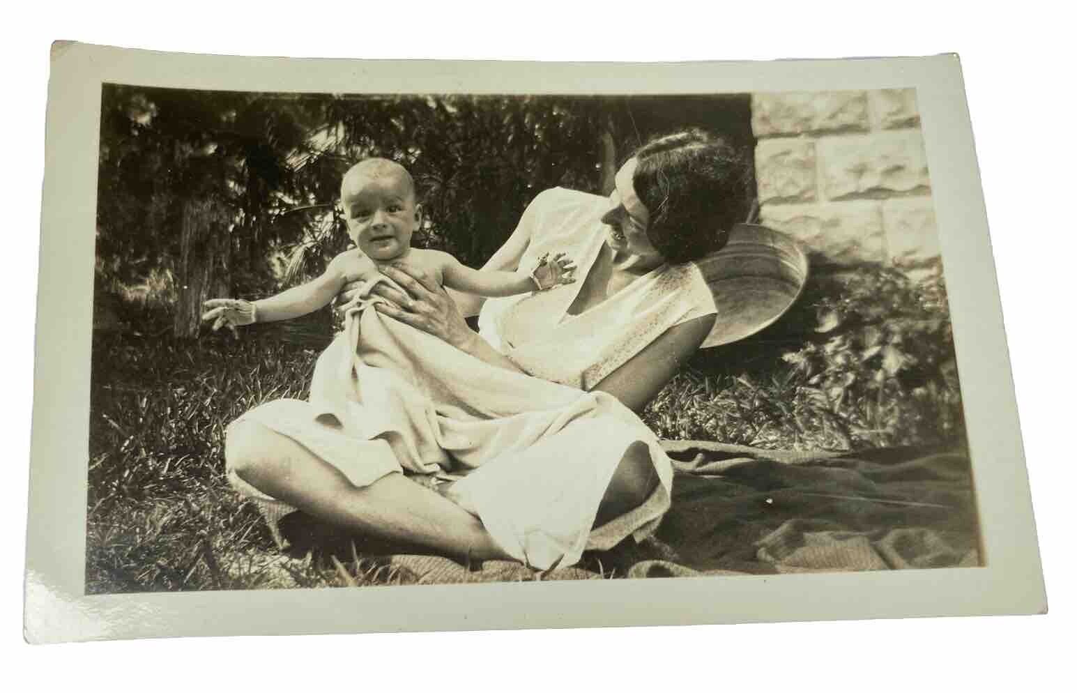 Beautiful Young Woman Happy Mom & Baby Towel Tub 1933 B&W Vintage Photo 1930’s