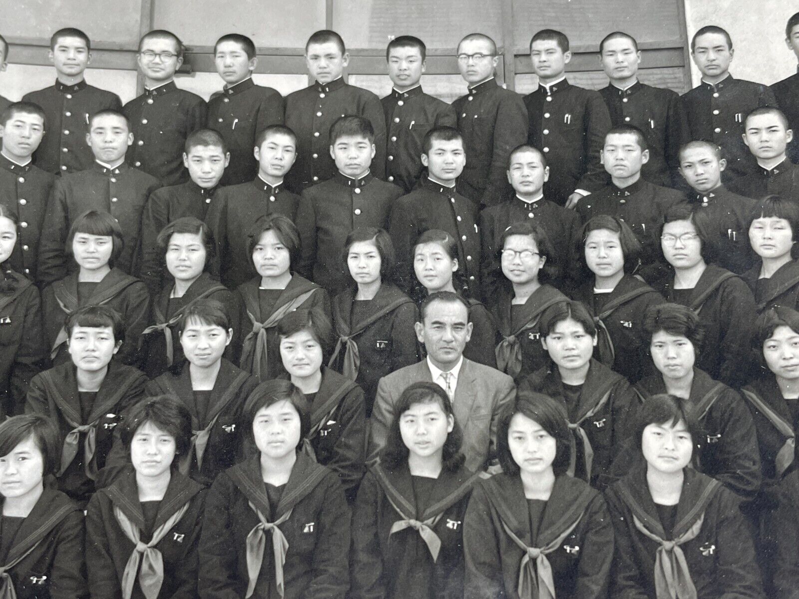 K4 Photograph Chinese School Class Photo 1950-60\'s Boys Girls Uniforms