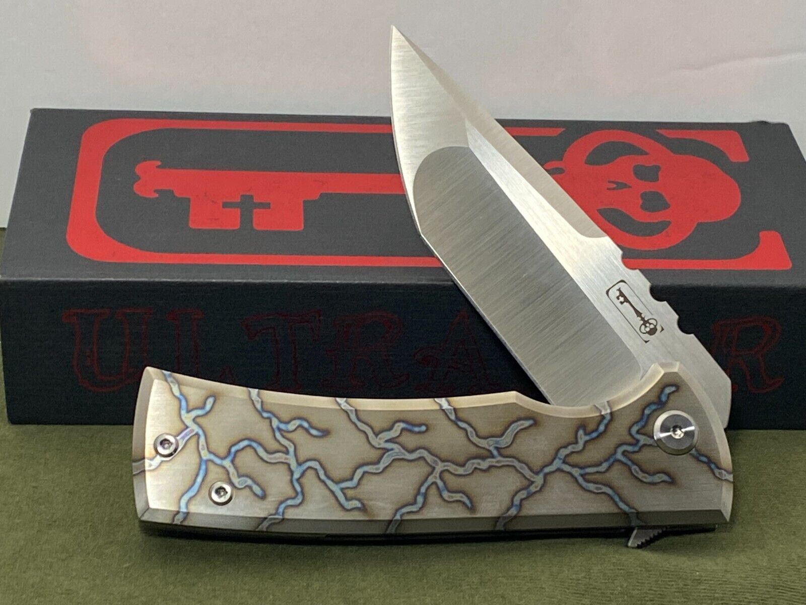 Chaves Redencion 229 KickStop Knife w/ Custom Flamed Titanium Scales, M390 Blade
