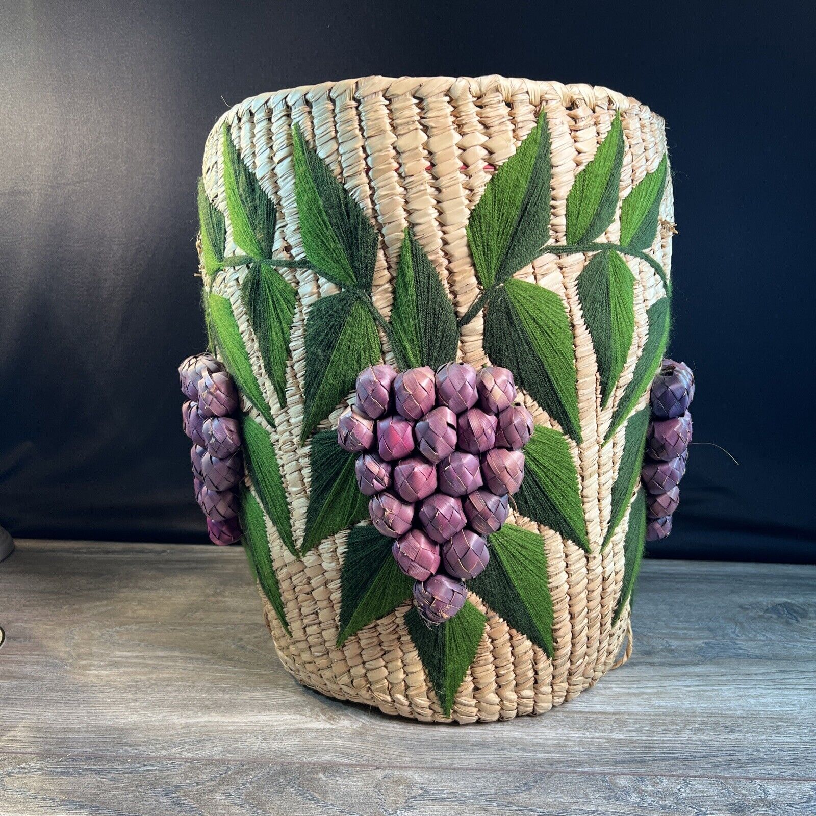 VTG Raffia Grape Basket Retro Woven 13x16” Planter Clothes Hamper Crewel Leaf