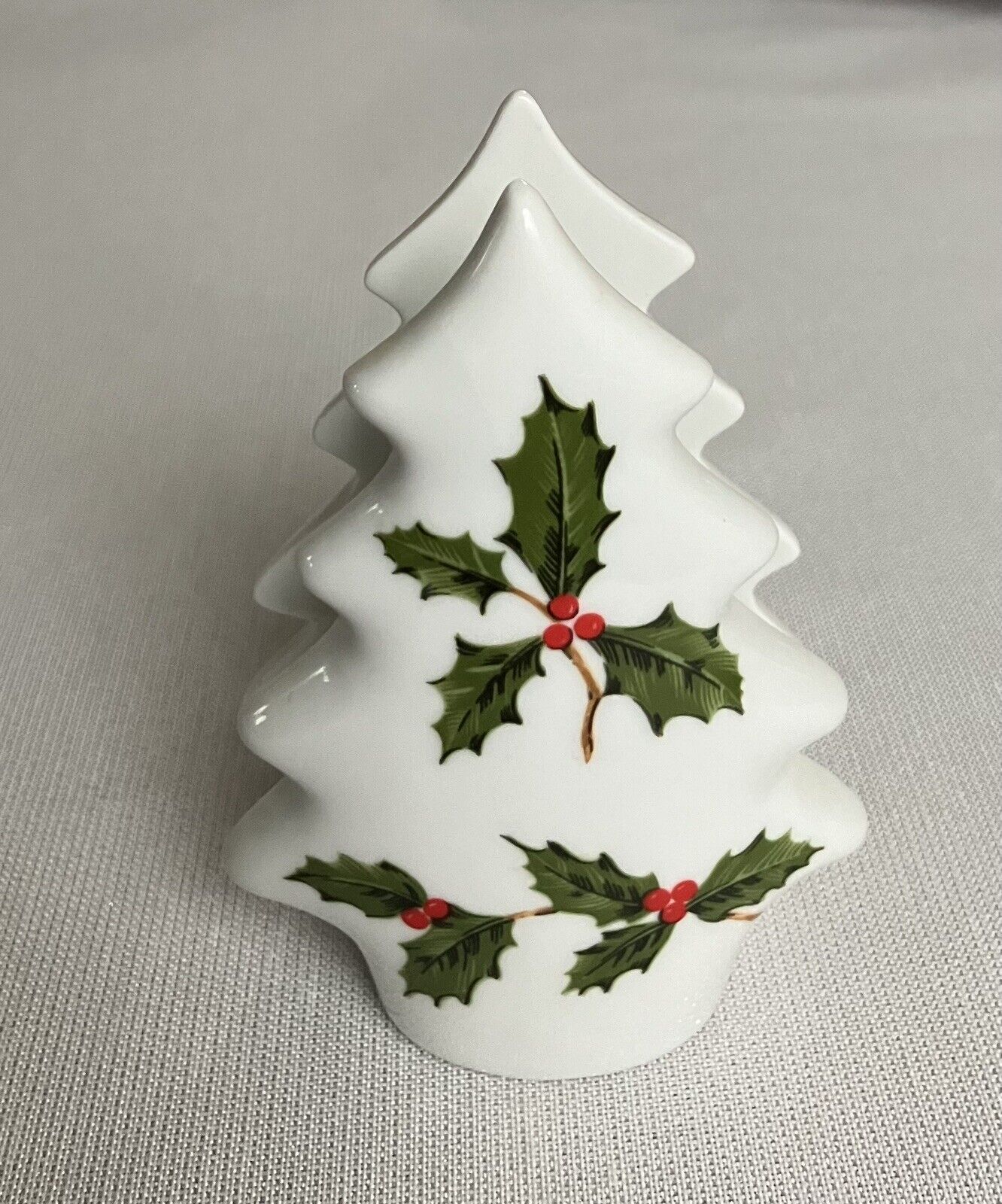 Vtg 1985 Lefton Porcelain Christmas Tree Mini Napkin Holder Holly Leaves Berries