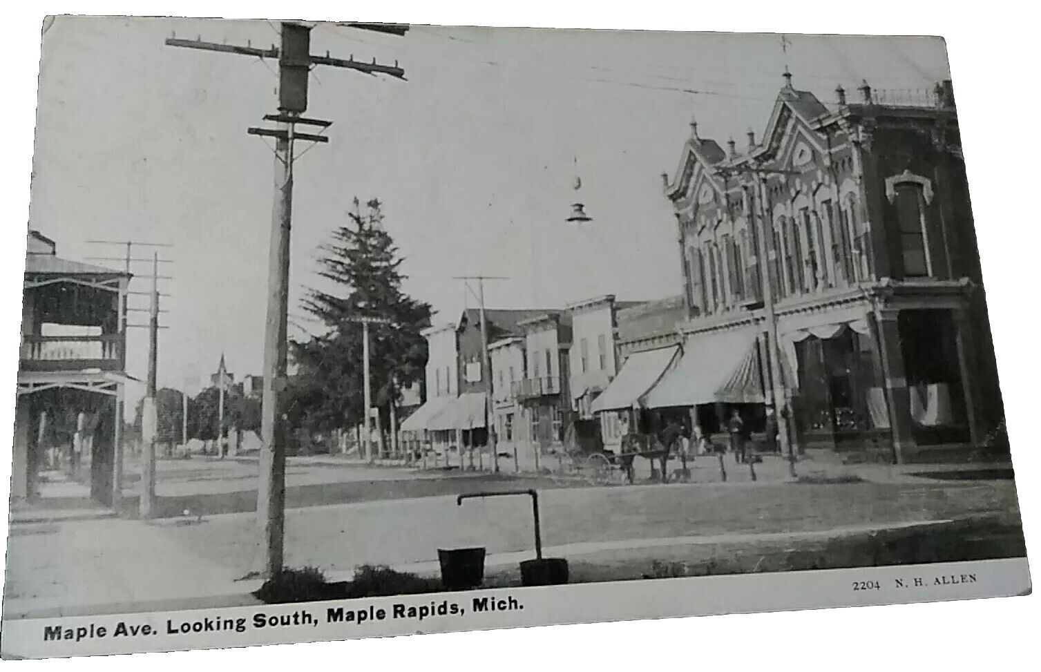 Maple Rapids, Michigan Maple Ave. Looking South, Post Card 