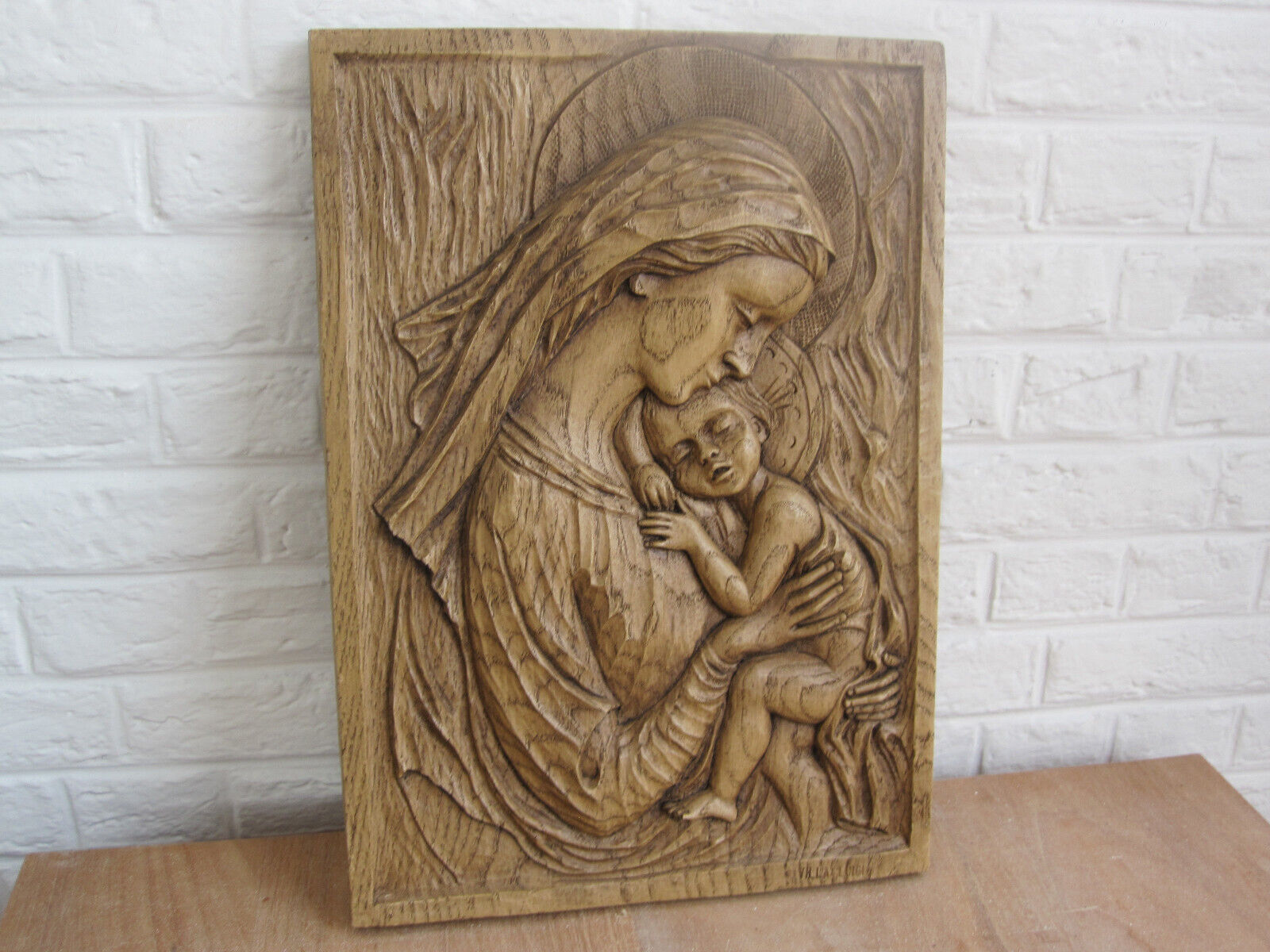 BEAUTIFULL ANTIQUES PANNEL OFF OUR LADY  HANDMADE   WOODCARVING