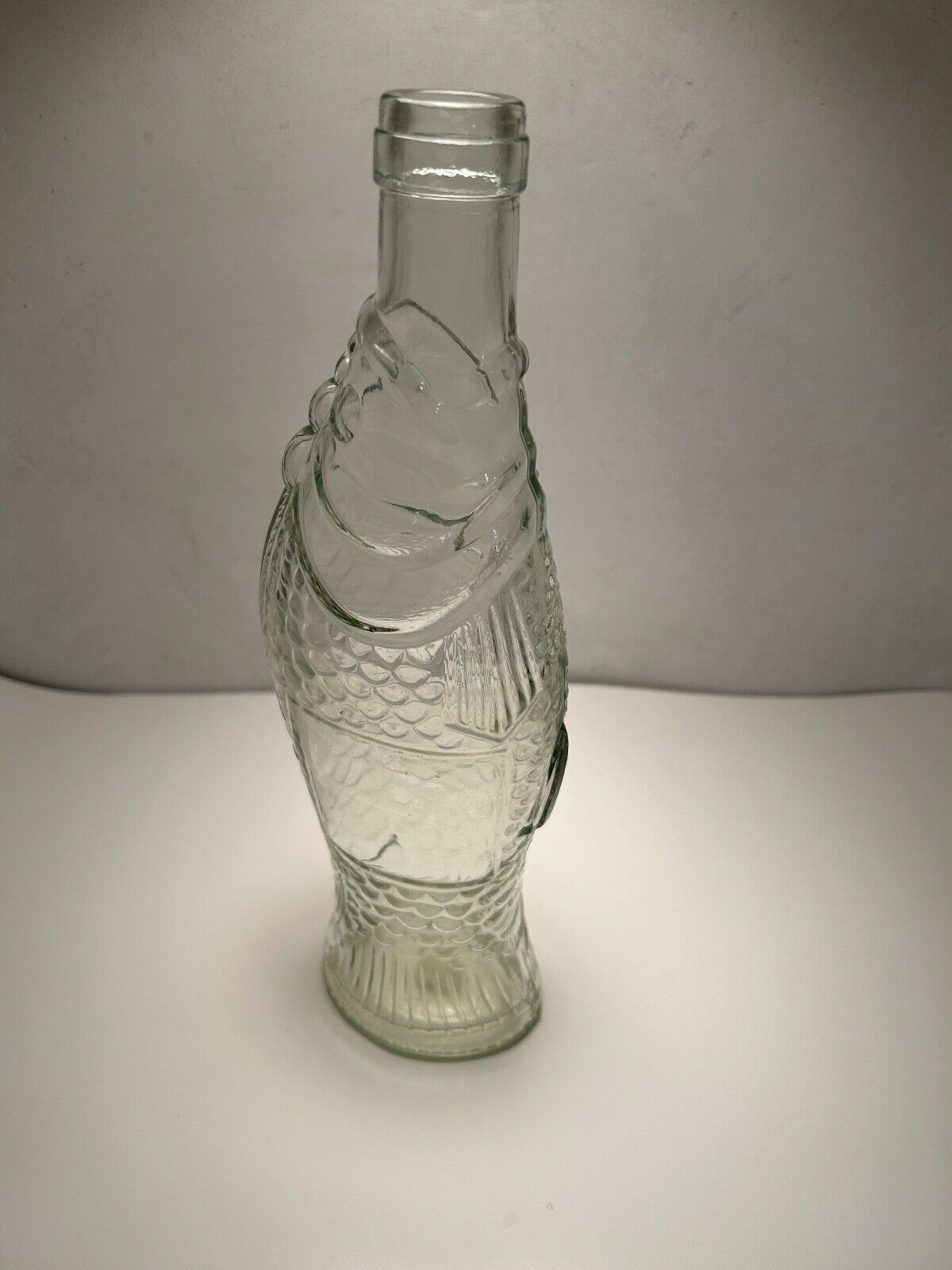 Vintage Clear Glass Fish Bottle, Wine Bottle, Decanter, Unbranded 10\