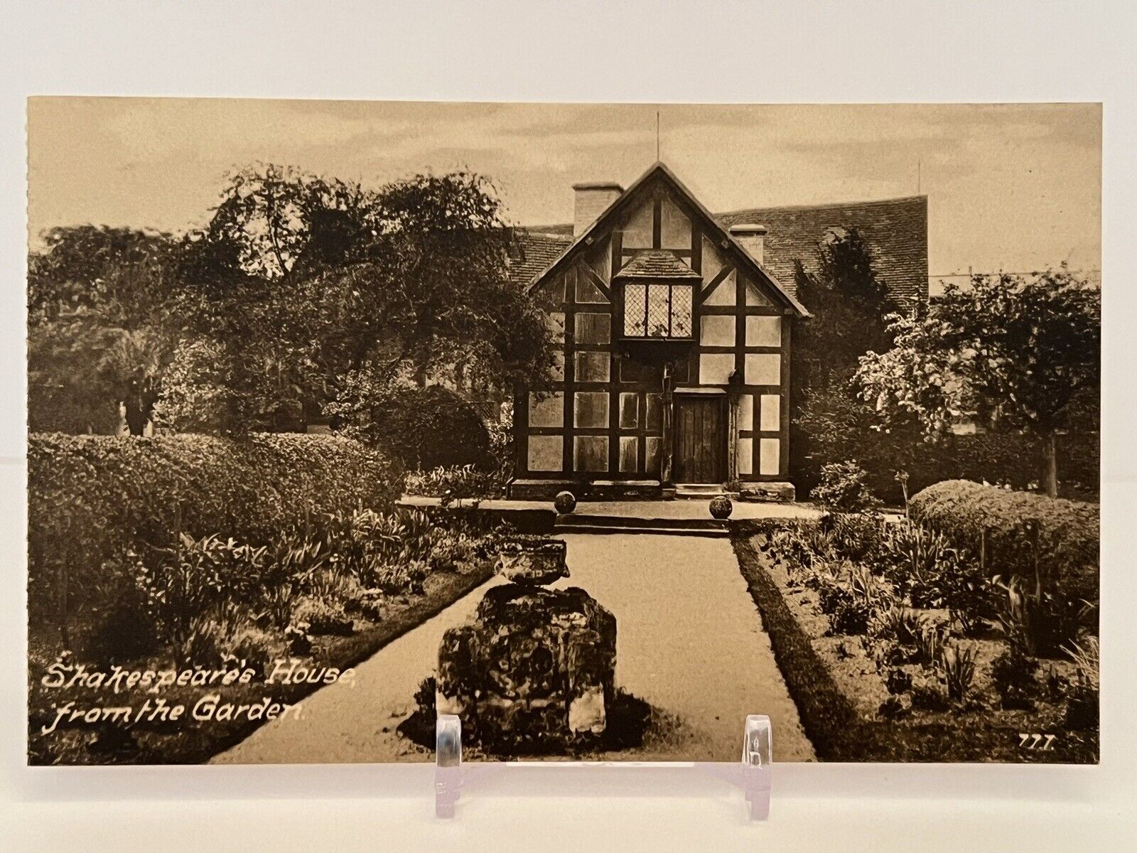Vintage Postcard Shakespeare\'s House Showing The Garden Stratford England