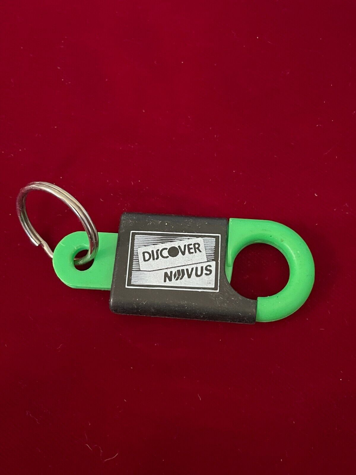 Novus Discover Green & Black Plastic Advertising Keychain Push Release Belt Hook