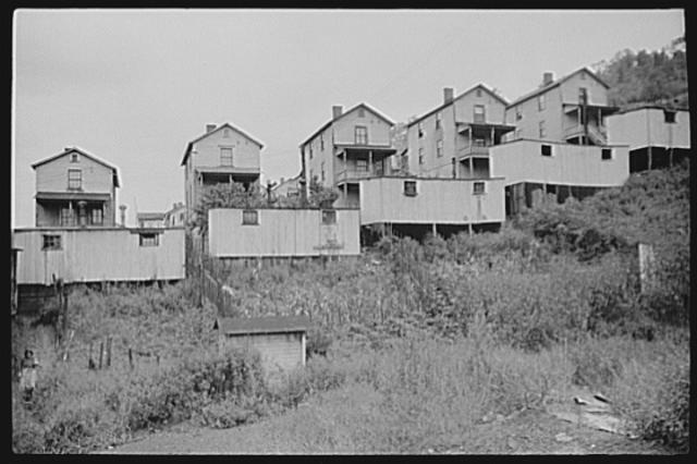 Photo:Company houses and shacks, Pursglove, West Virginia