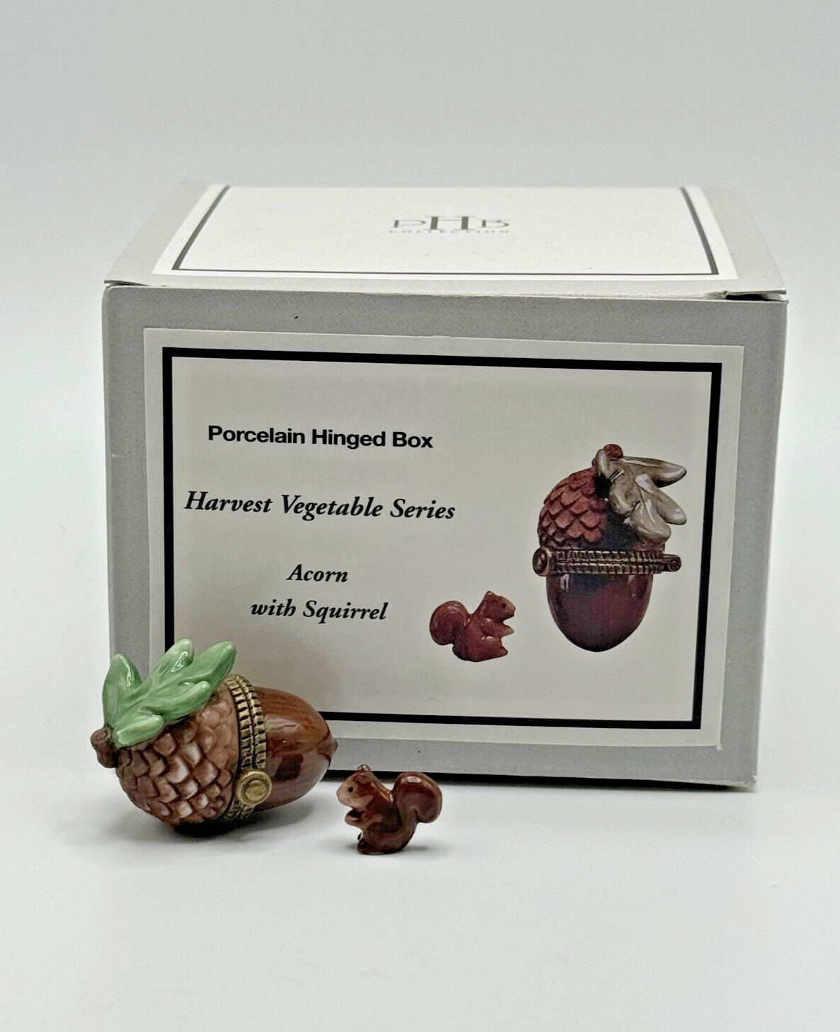 PHB Porcelain Hinged Acorn Nut With Squirrel Trinket Harvest Vegetable 35798 New