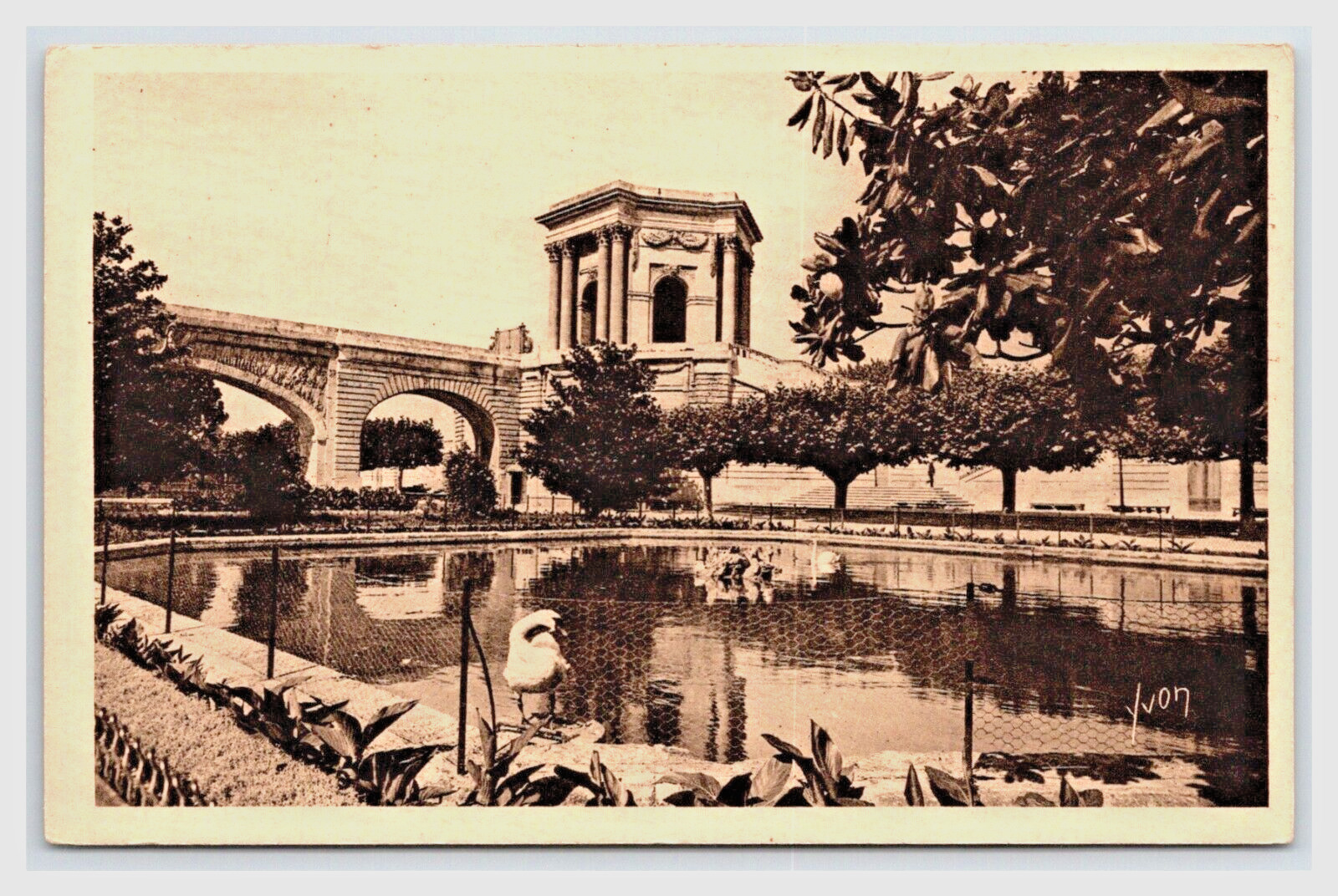 France Montpellier Garden of Peyrou Yvon 1920  street view unposted