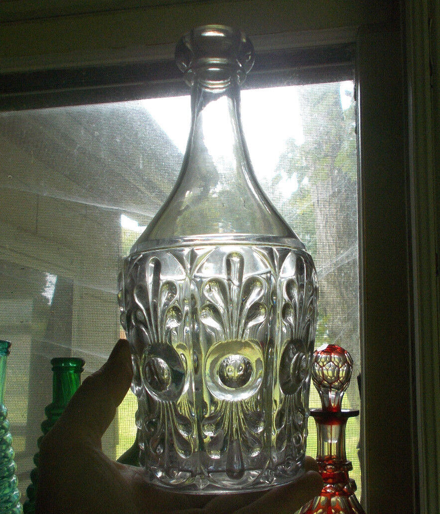 1850s PONTILED RARE BULLSEYE FERN PATTERN BAR LIP DECANTER HEAVY FLINT GLASS