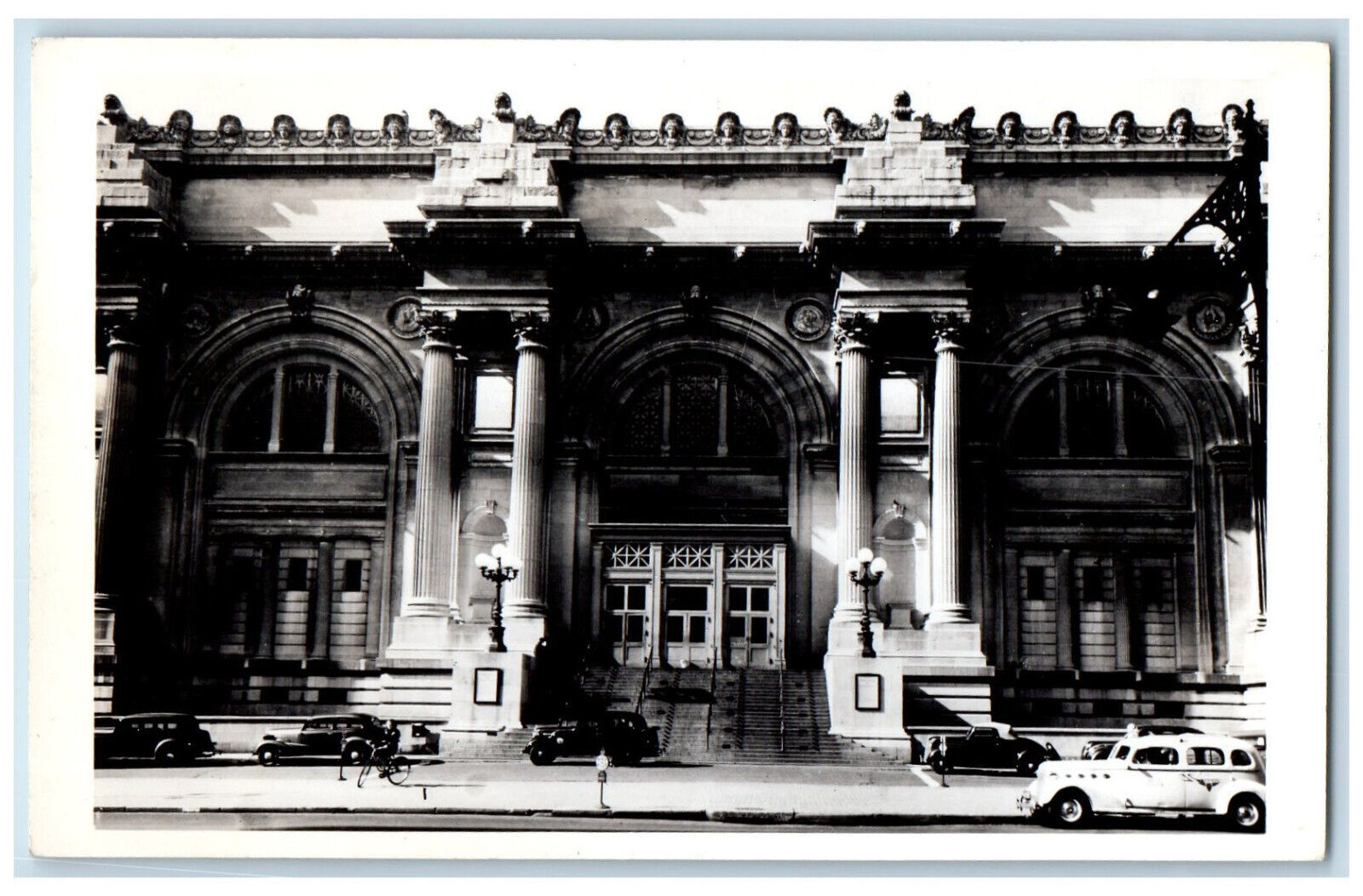 New York City NY RPPC Photo Postcard Metropolitan Museum of Arts c1940\'s
