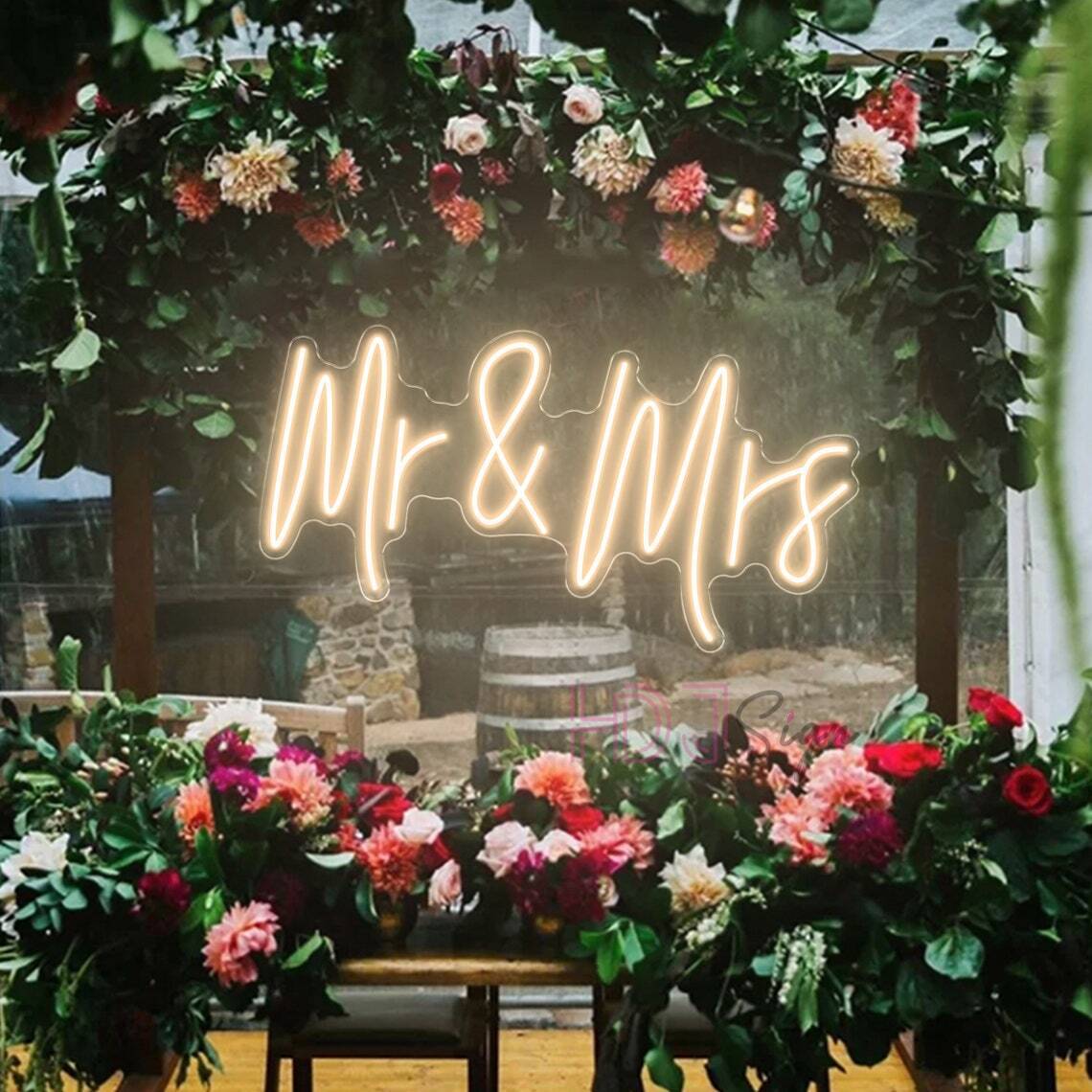 Mr & Mrs Custom Neon Sign LED Acrylic Neon Light Wedding Gifts Wedding Decor