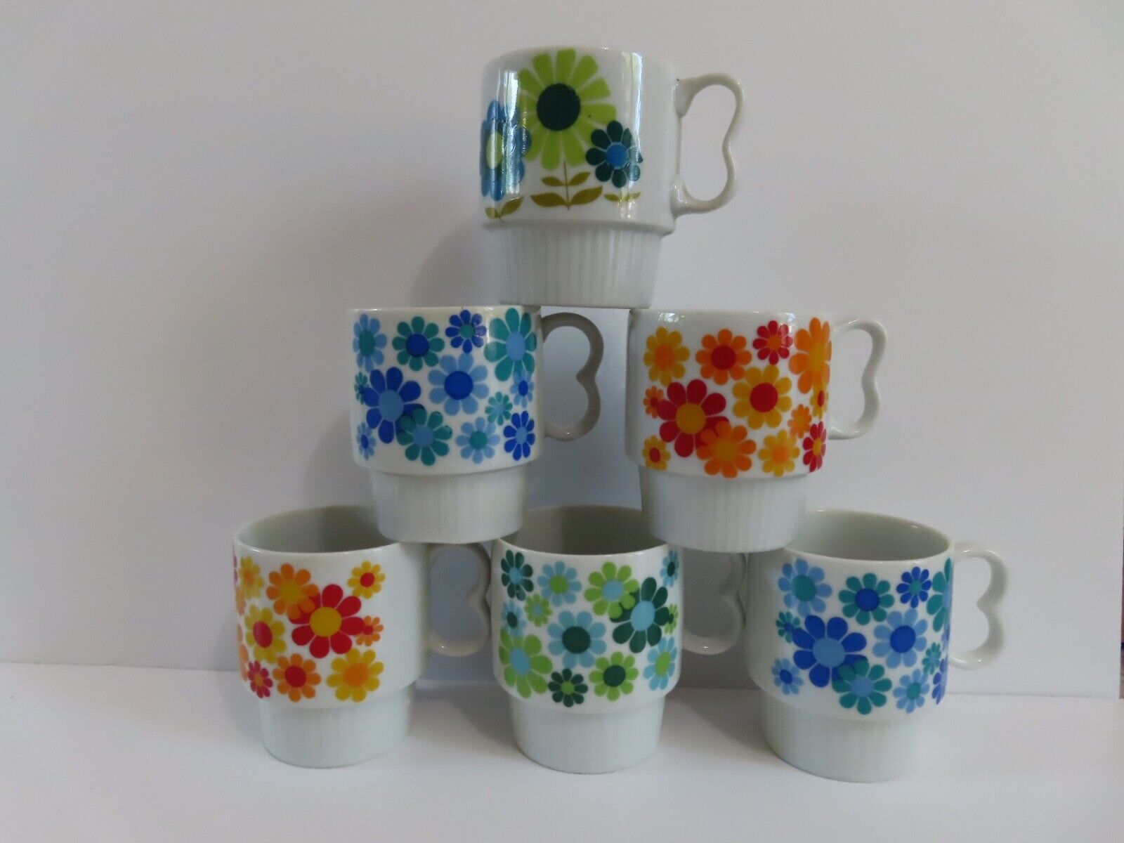 6 Vintage MCM 70s Flower Power Mod Retro Stacking Cups, Mugs, Red, Blue, Green
