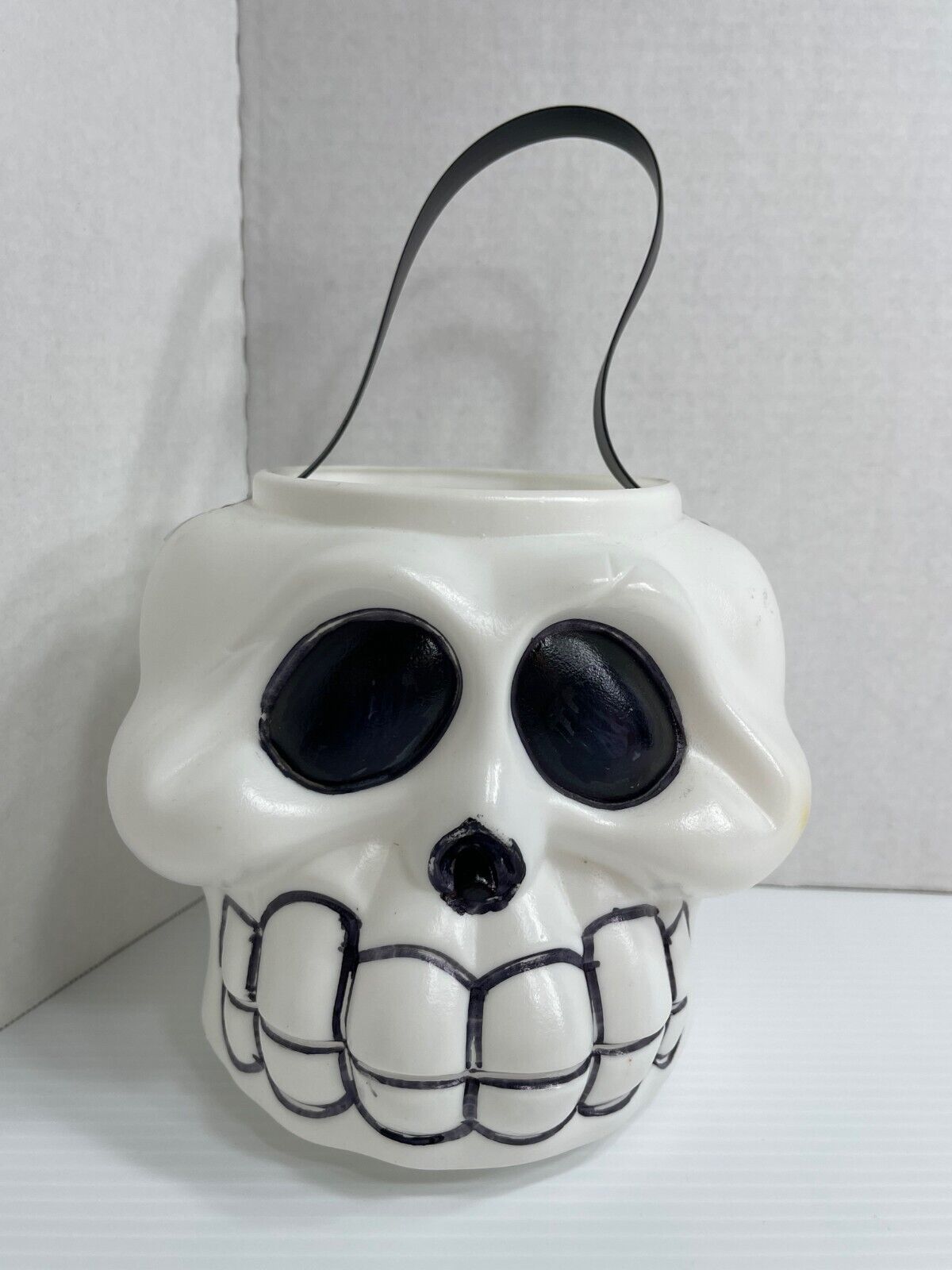 Vintage 1990s - Skull Head - Trick or Treat Pail With Handle