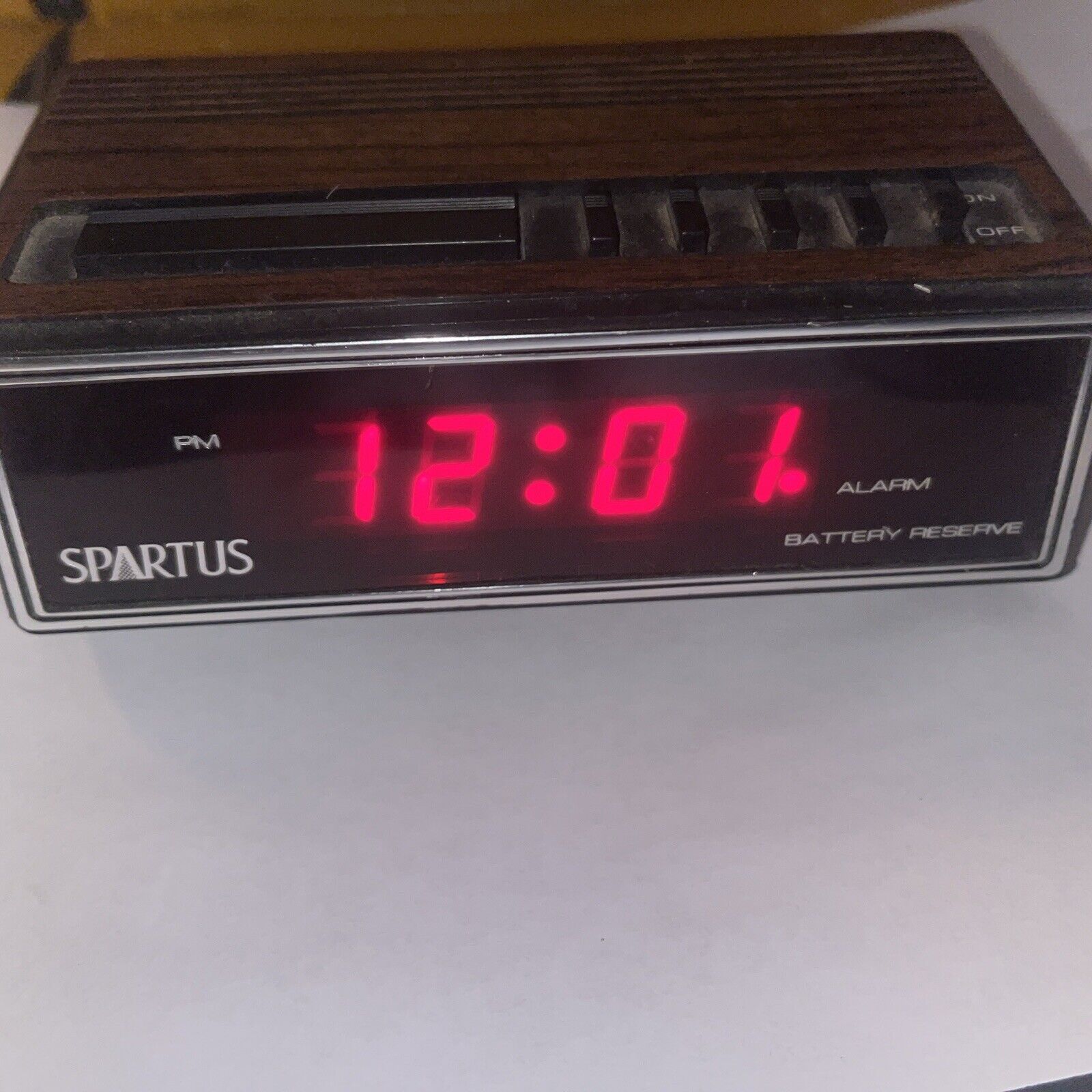 Vintage Spartus Alarm Clock Mid Century Modern Model No. 1108