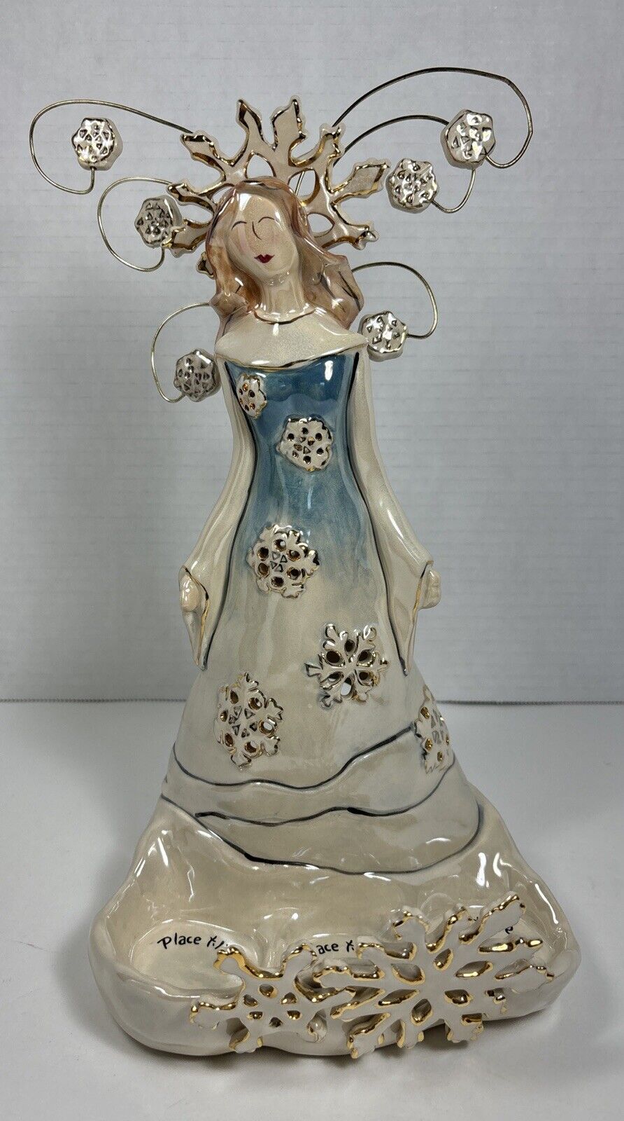 Blue Sky  Clayworks Ceramic Snowflake Angel - 4 Tea Lights 2005 Heather Goldminc