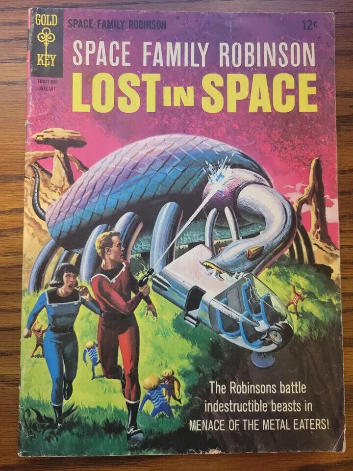 Space Family Robinson Lost in Space #15 (Jan 1966, Gold Key) Based on Classic TV