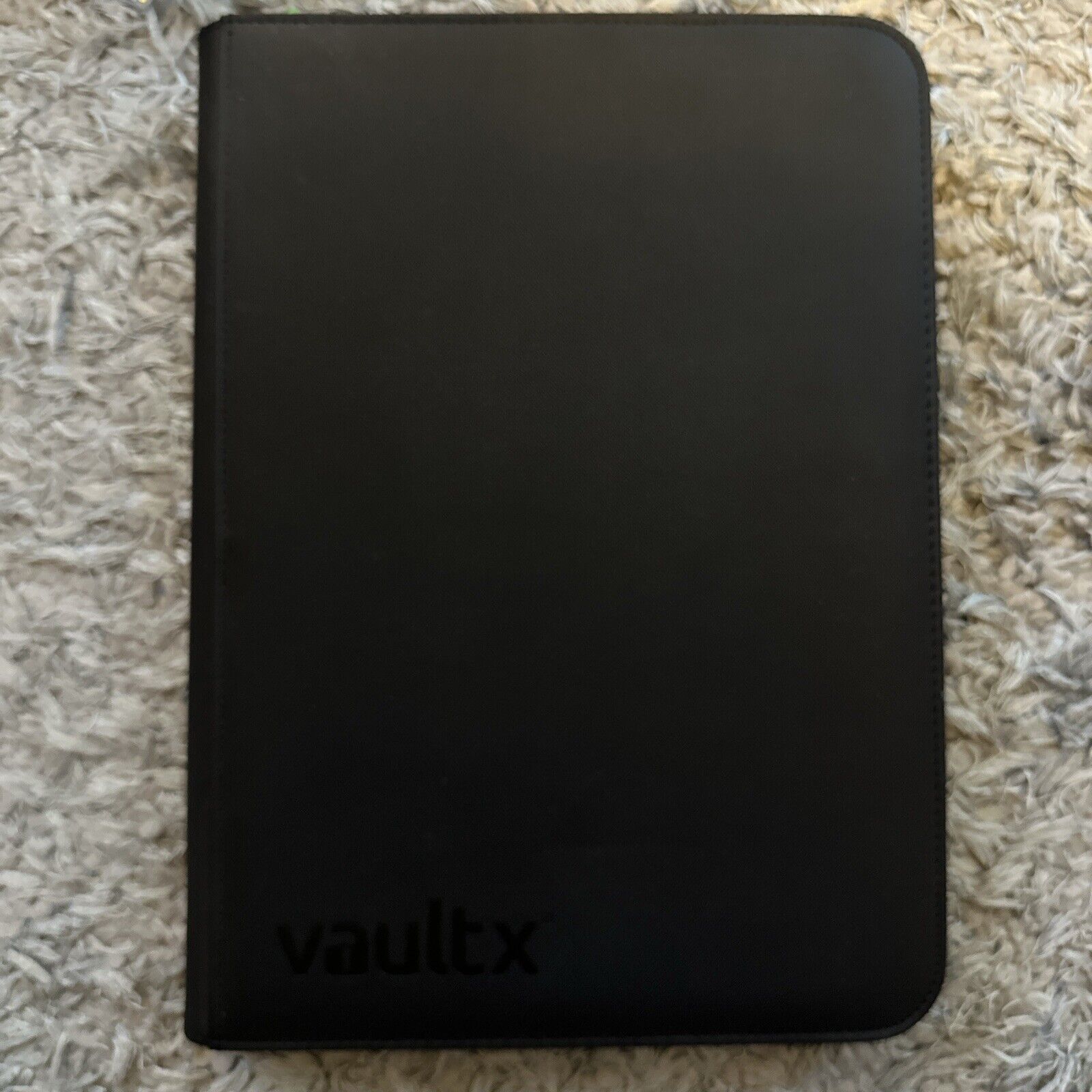 Vault X 9-Pocket Exo-Tec® Zip Binder - Black