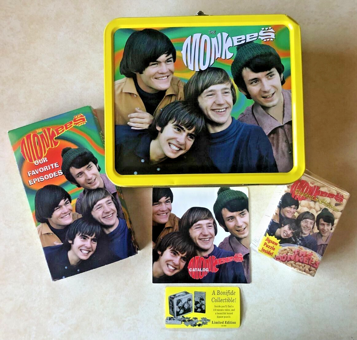 The Monkees Metal Lunch Box 1997 Rhino w/VHS Tape, Jigsaw Puzzle & Catalog