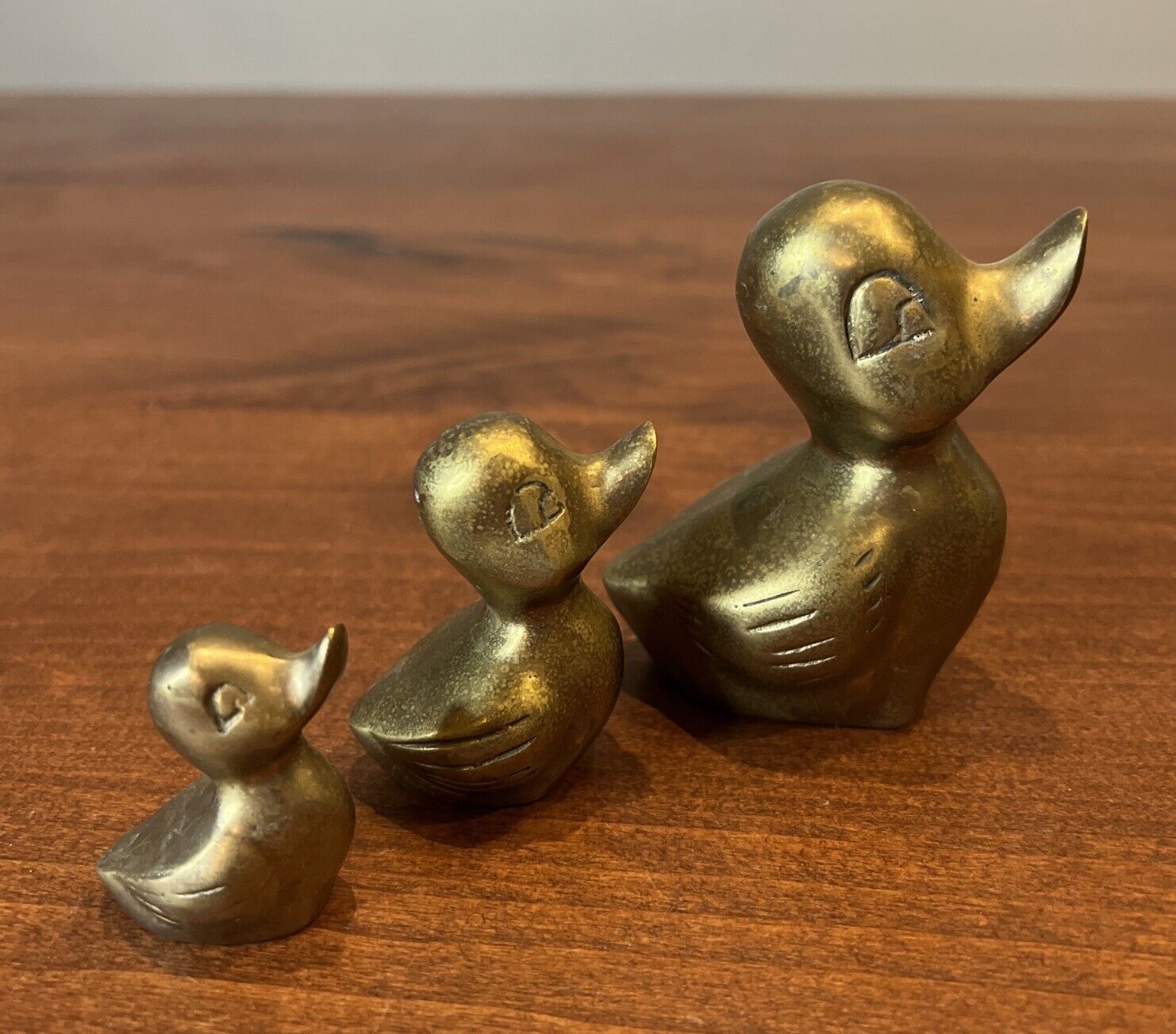 VTG Solid Brass Duck Family Figurine Set of 3 Mama/Ducklings 3” MCM Home Decor