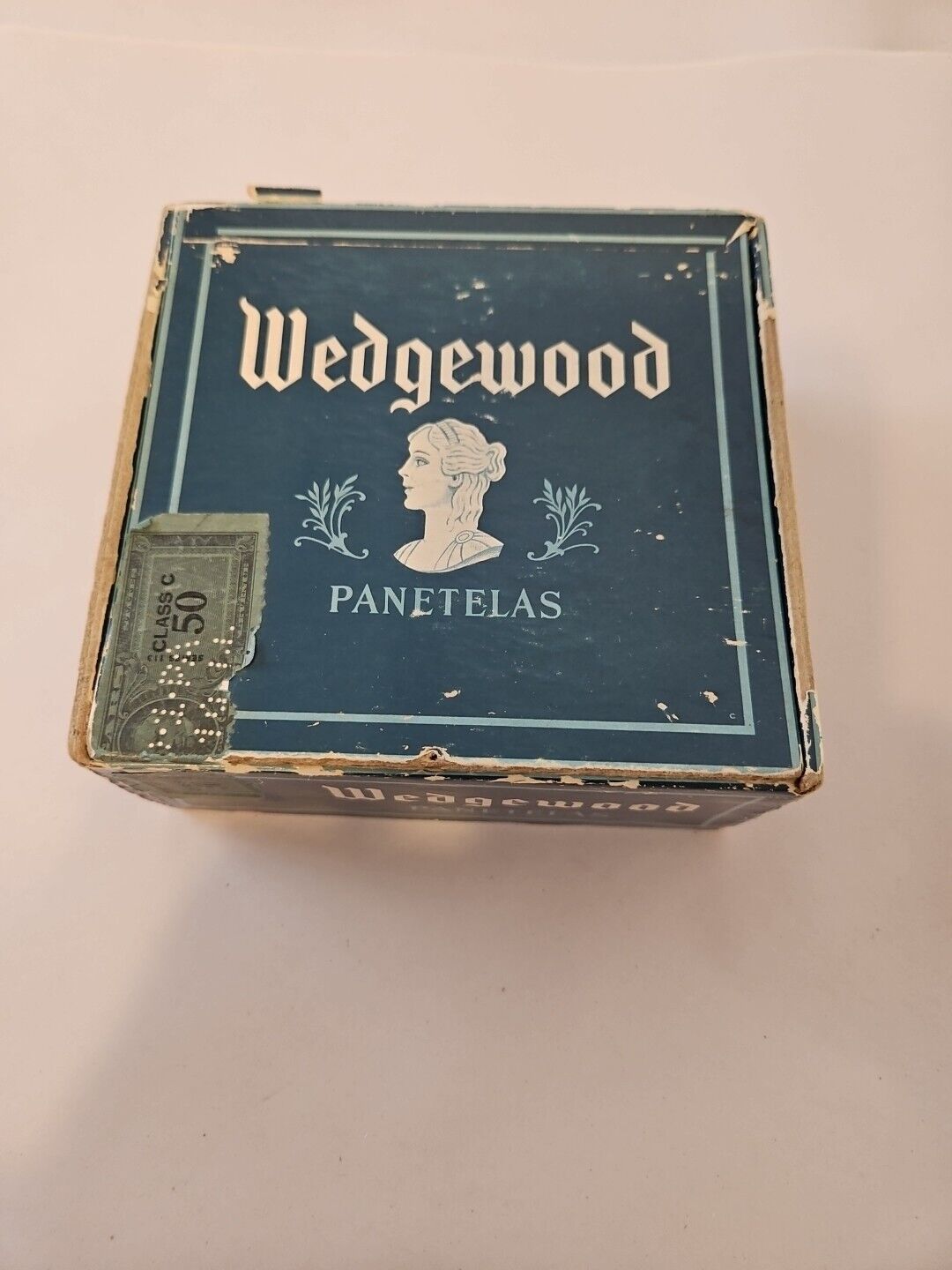 Wedgewood Panetelas Cigar Box Vintage Pennstate Cigar Corp. Phila. PA. 5 Cent