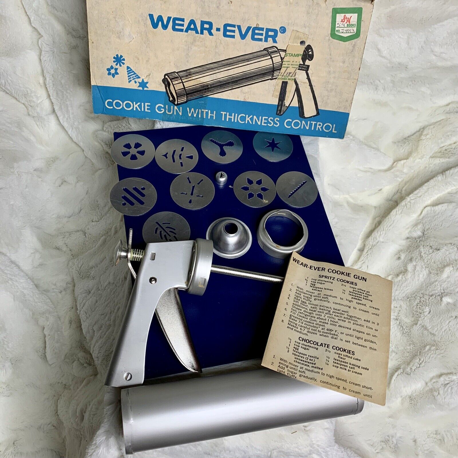 VINTAGE Wear-Ever Cookie Gun & Pastry Decorator USA 1980's S&H Stamps INCOMPLETE
