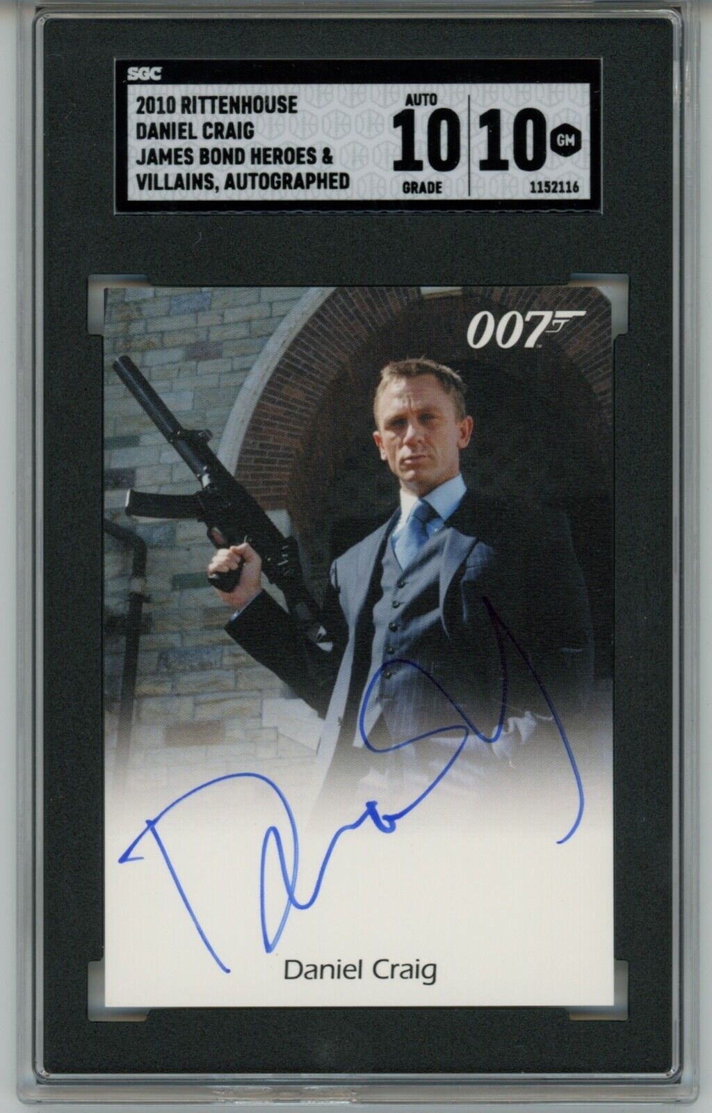 2010 Rittenhouse James Bond Daniel Craig Casino Royale Auto Autograph SGC 10