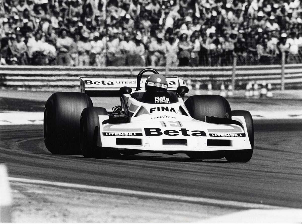 Surtees TS19. Slab. 1977. Vintage F1 Photo. L270