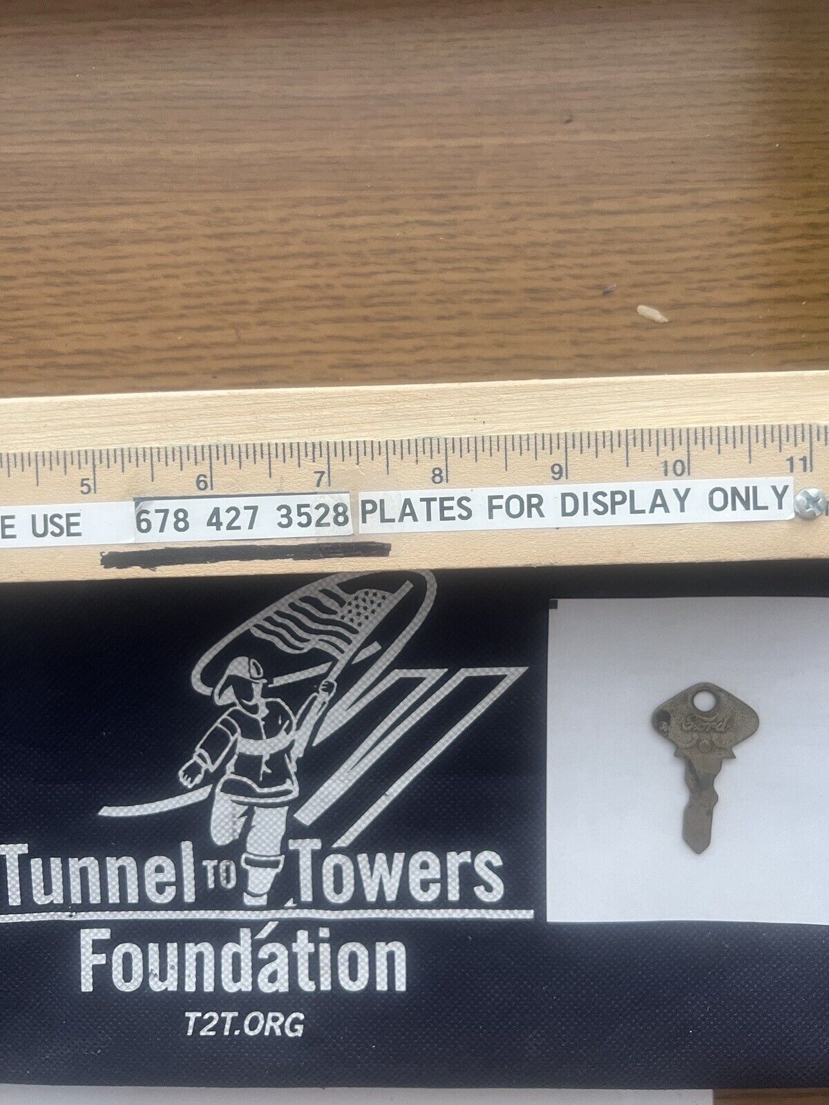 Help TUNNELTOTOWERS BUY ANTIQUE  FORD KEY GREAT CHRISTMAS GIFT 