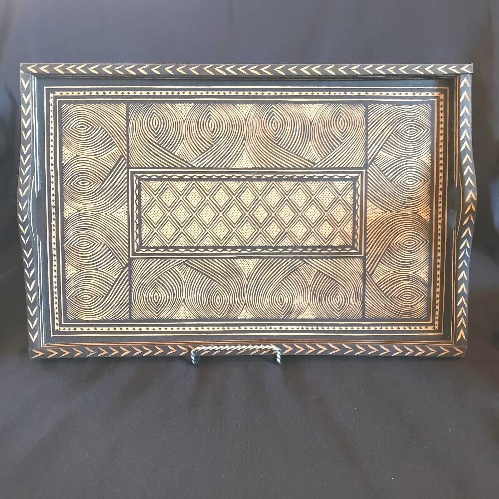 Vintage Hand Carved African Wood Tray 14 1/4\